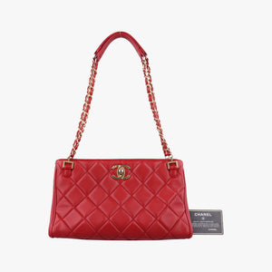Pre-owned Chanel Matelasse Red Leather A67620 shoulderbag | stylenewstar