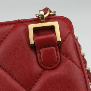 Pre-owned Chanel Matelasse Red Leather A67620 shoulderbag | stylenewstar