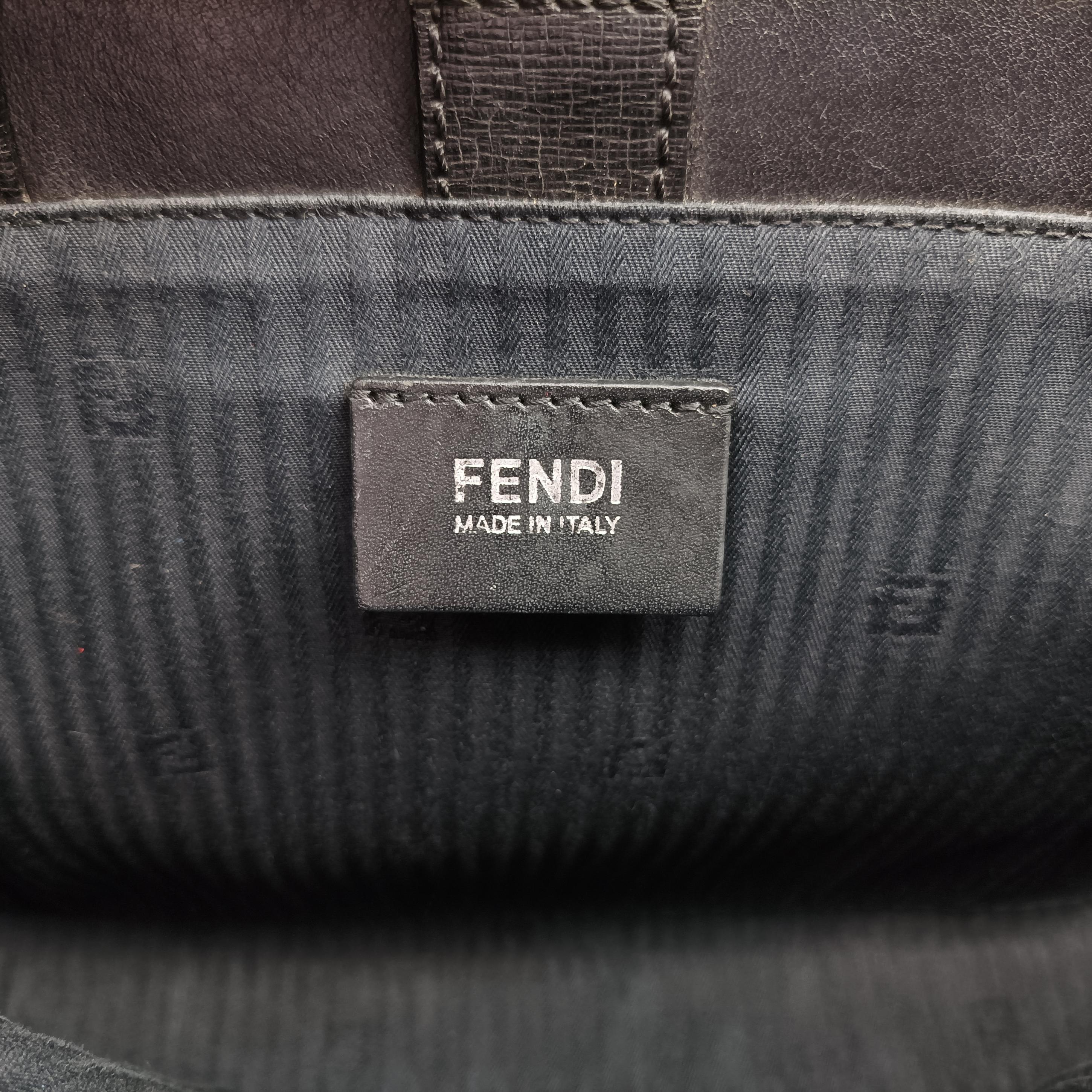 Pre-owned Fendi Petite 2 JOURS Black x Multicolor Leather 8BH253 shoulderbag | stylenewstar