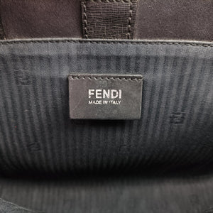 Pre-owned Fendi Petite 2 JOURS Black x Multicolor Leather 8BH253 shoulderbag | stylenewstar