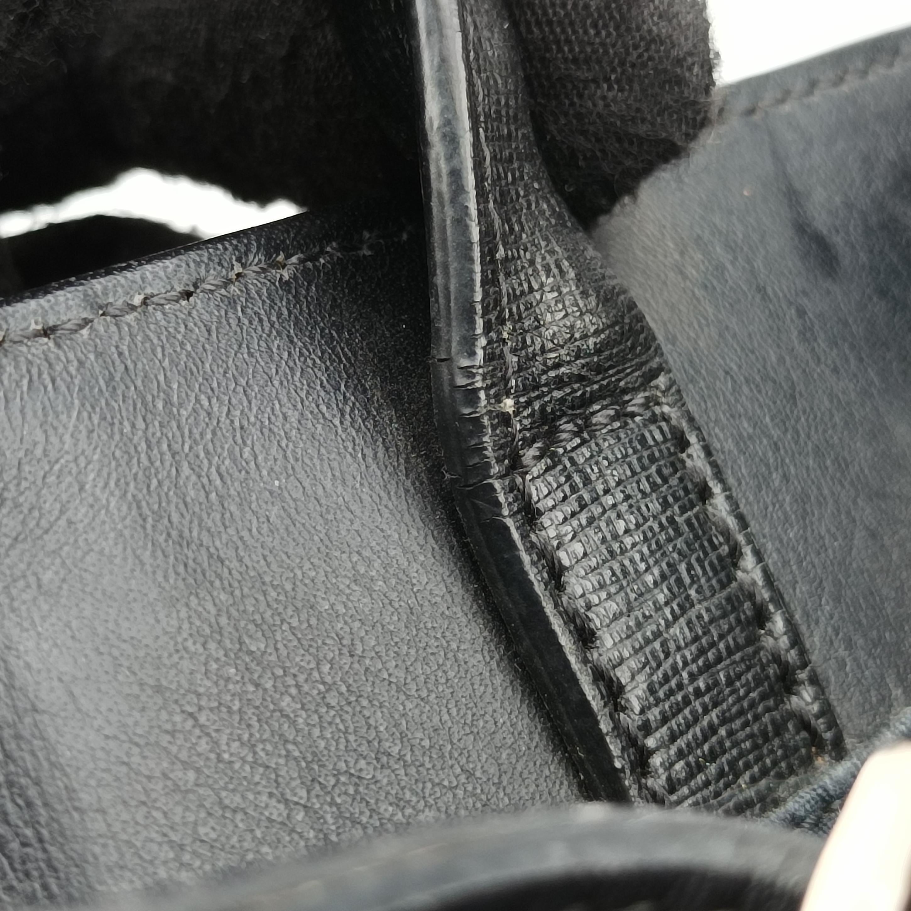 Pre-owned Fendi Petite 2 JOURS Black x Multicolor Leather 8BH253 shoulderbag | stylenewstar