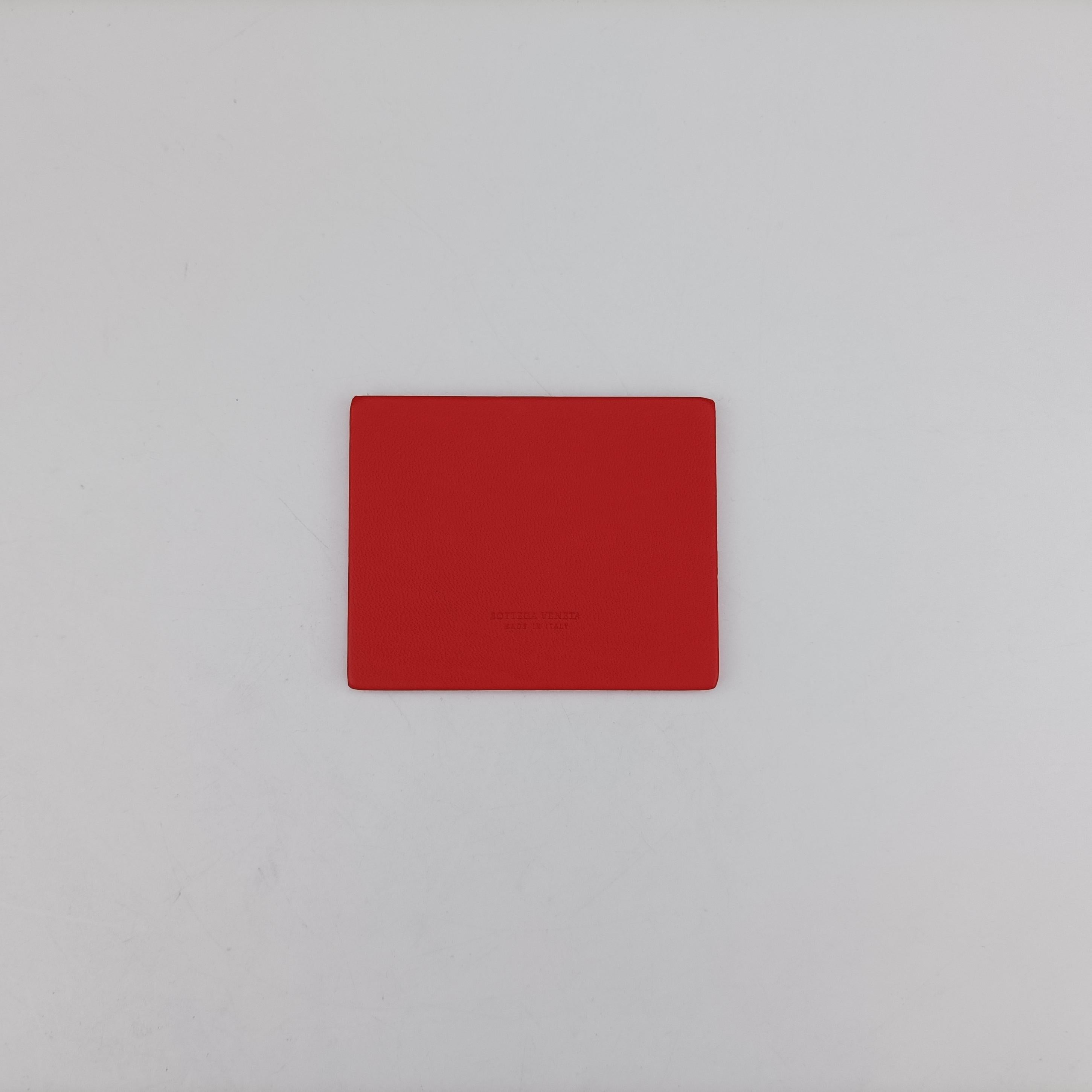 Vintage Bottega Veneta Intrecciato Red lambskin  shoulderbag | stylenewstar