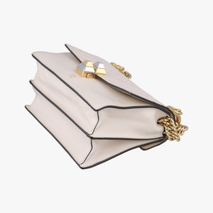 Secondhand Fendi studded Kan I White Leather 8M0381 shoulderbag | stylenewstar