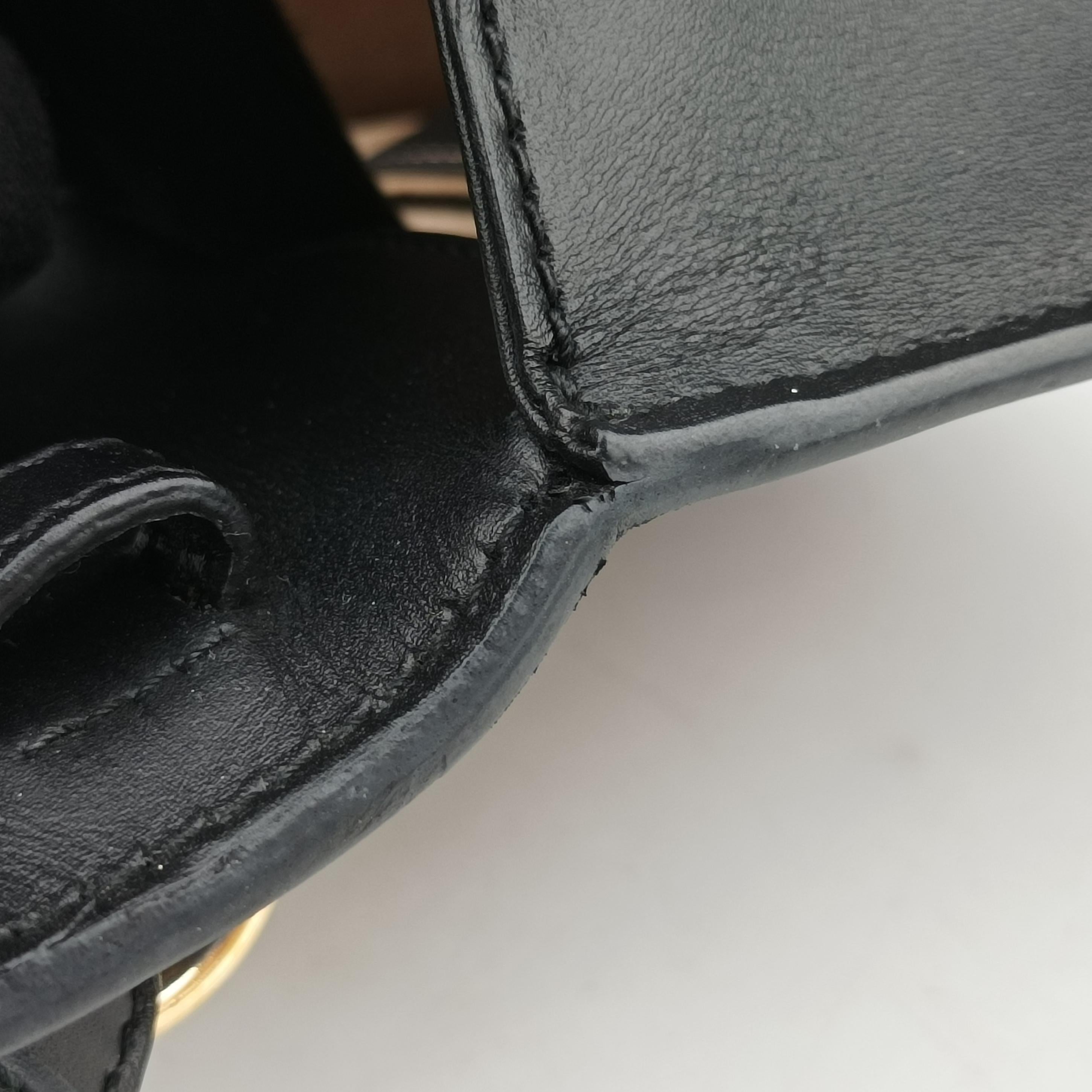 Pre-owned Gucci Sylvie Black Leather 470270 shoulderbag | stylenewstar