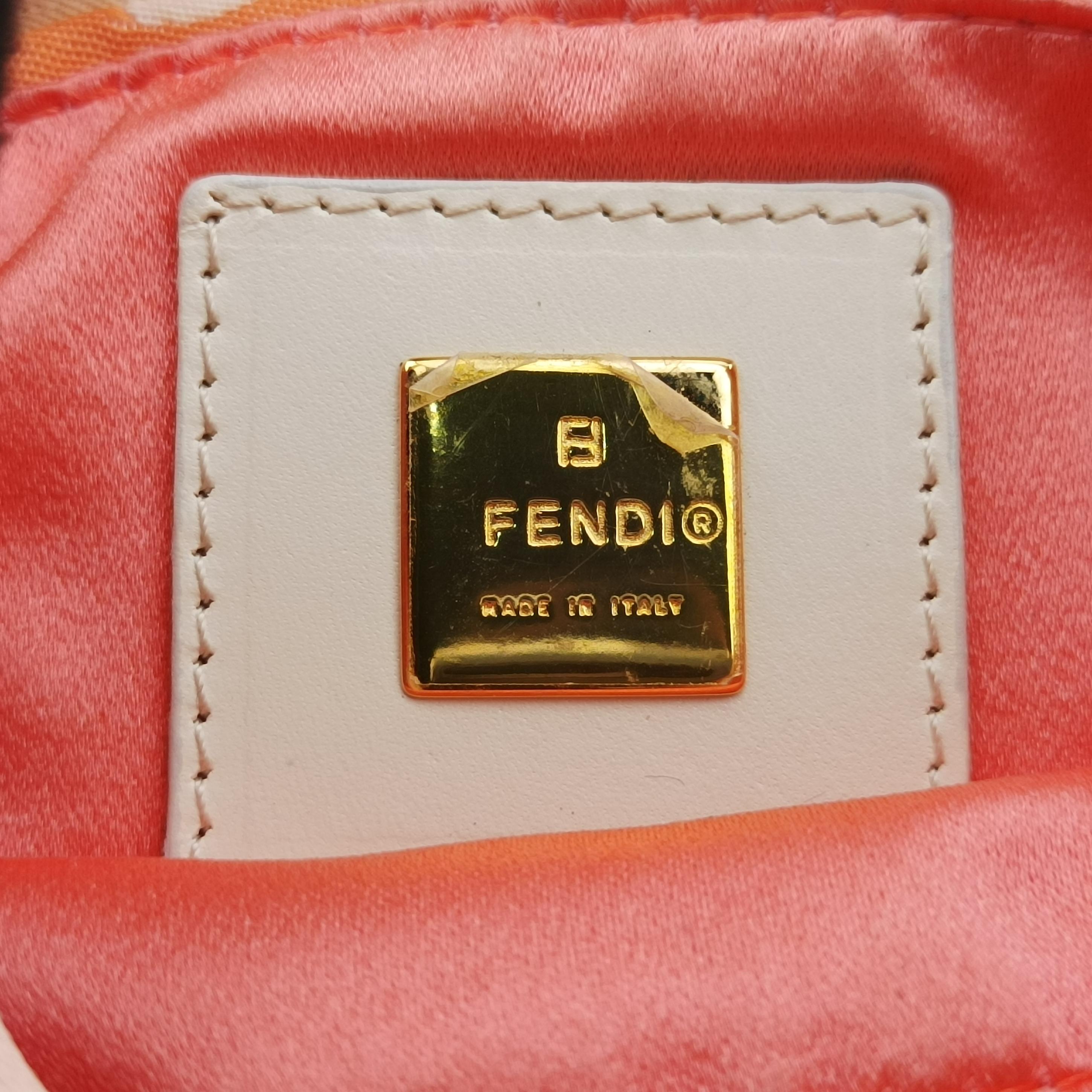 Pre-owned Fendi Baguette pink×orange canvas 226226 handbag | stylenewstar