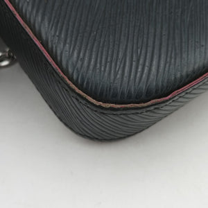 Pre-owned Louis Vuitton Pochette Felice Noir×Pink Epi M64579 shoulderbag | stylenewstar