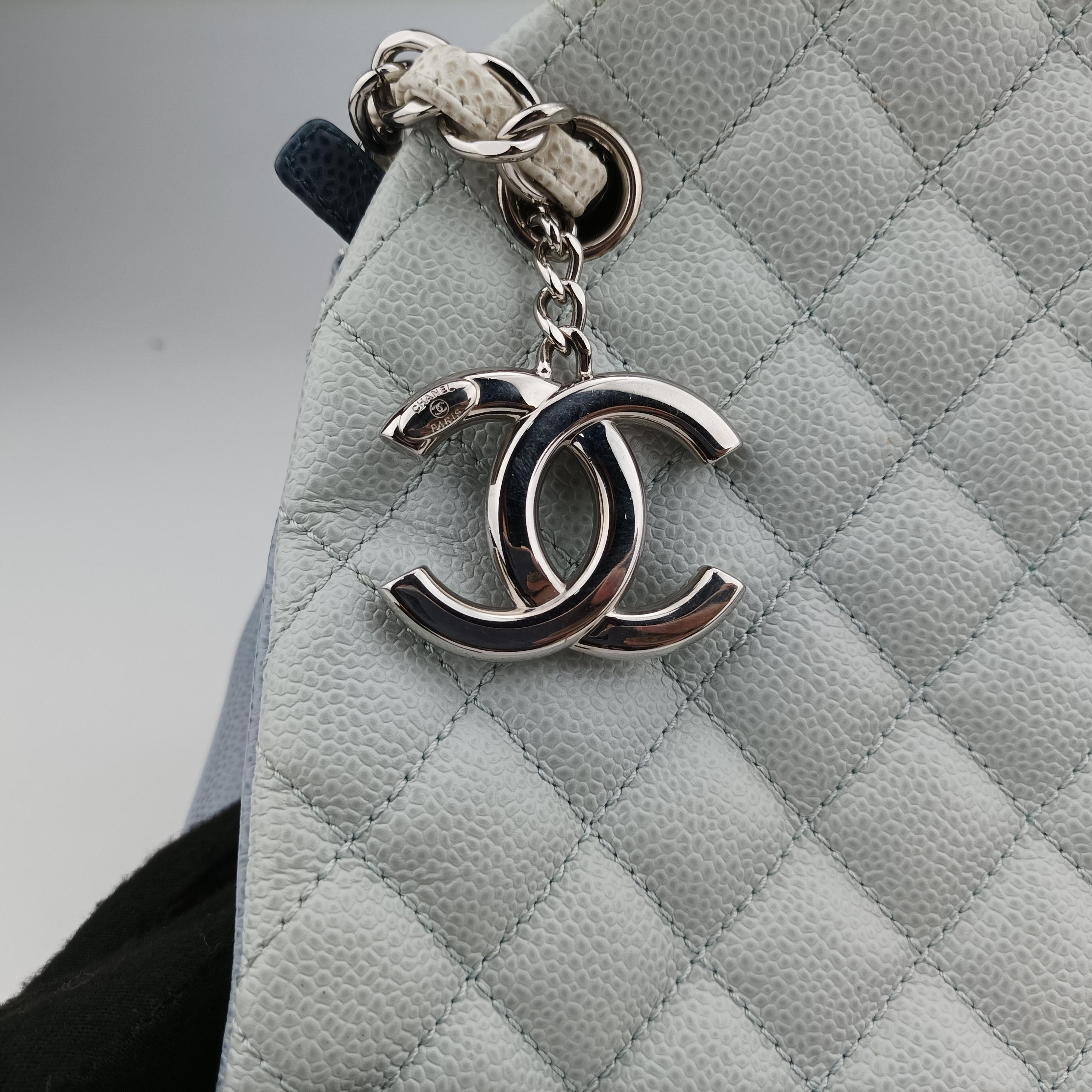 Pre-owned Chanel Mademoiselle Bowling Blue x Light Blue Caviar Leather A67642 handbag | stylenewstar