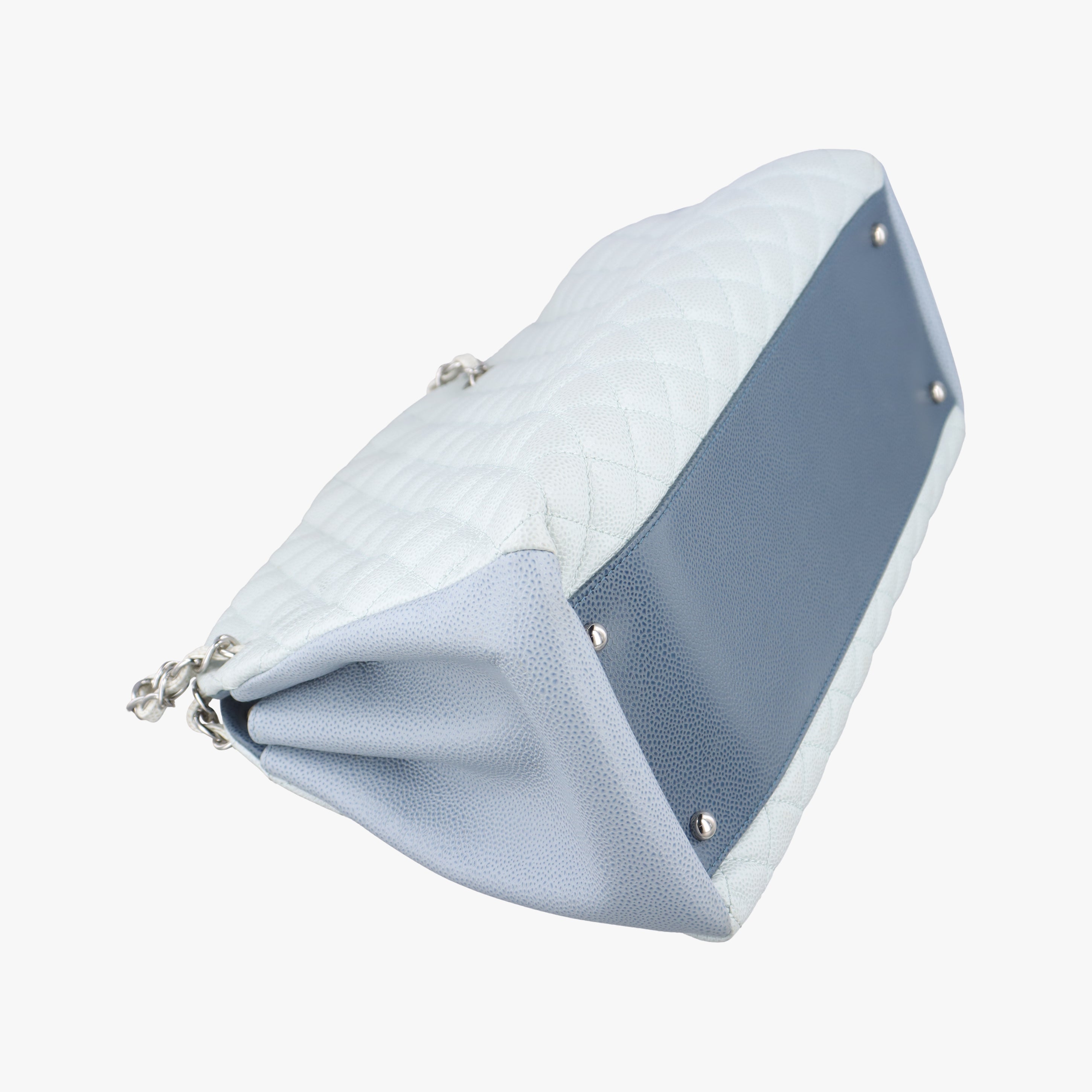 Pre-owned Chanel Mademoiselle Bowling Blue x Light Blue Caviar Leather A67642 handbag | stylenewstar