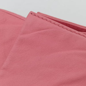 Pre-owned Fendi Baguette Pink lambskin 26424 handbag | stylenewstar