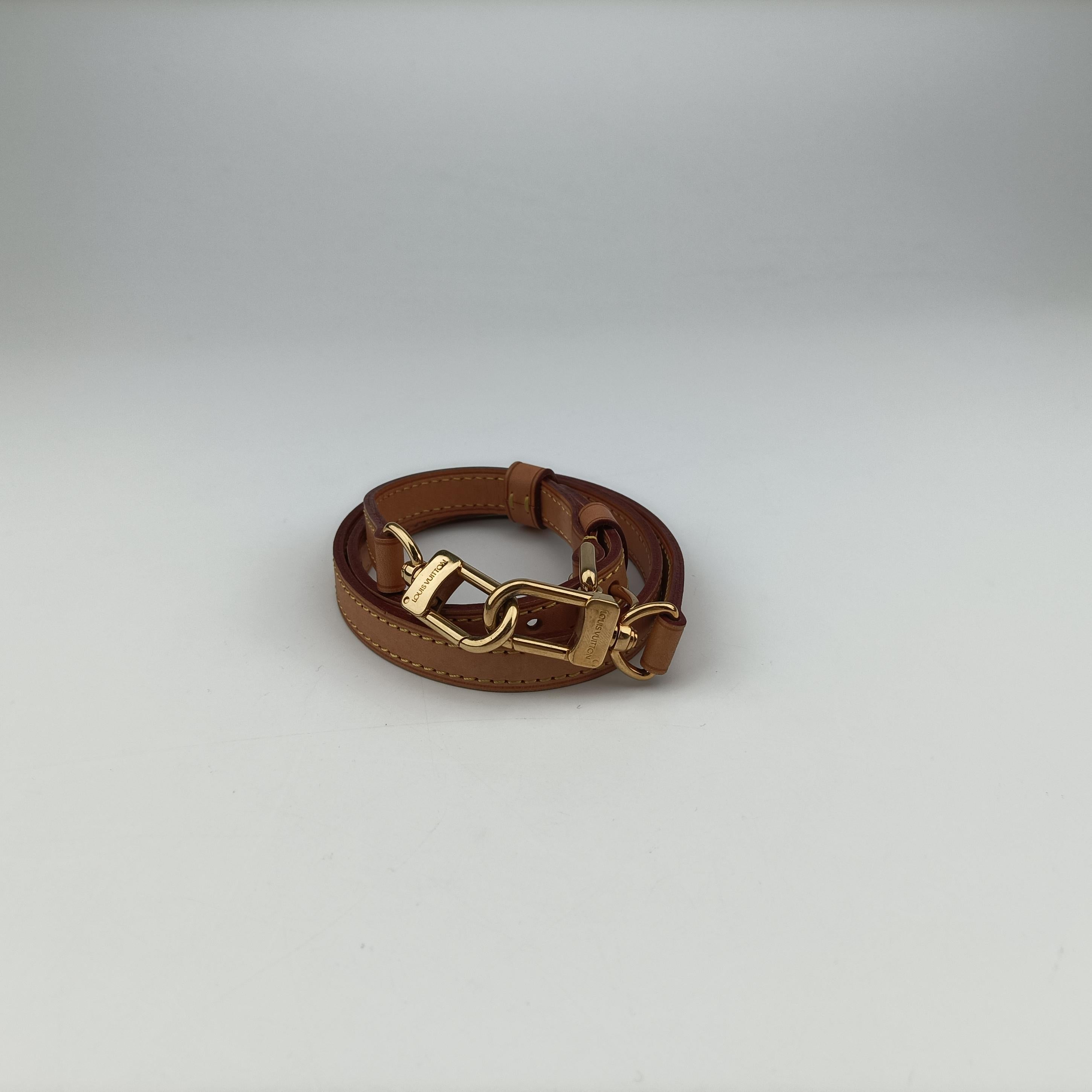 Pre-owned Louis Vuitton Brea MM ROUGE FAUVISTE Vernis M91690 shoulderbag | stylenewstar