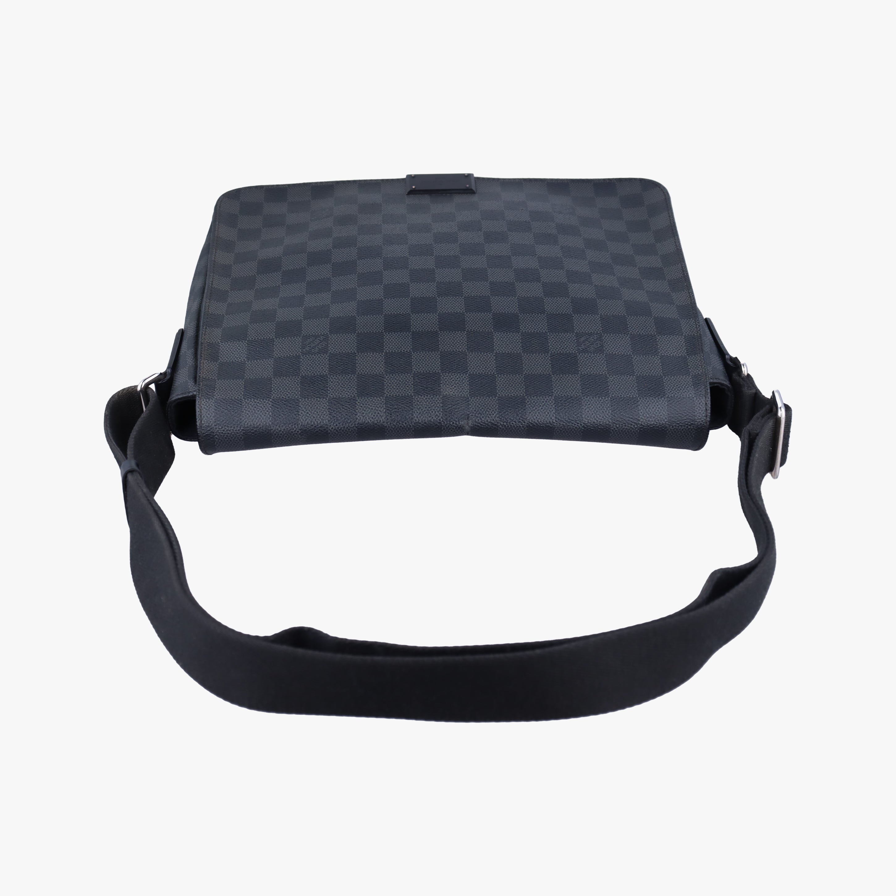 Pre-owned Louis Vuitton DANIEL MM Noir Damier GRAPHITE N58029 shoulderbag | stylenewstar