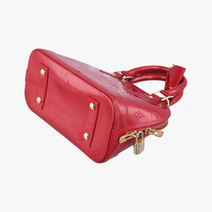 Secondhand Louis Vuitton Alma BB CERISE Vernis M90174 shoulderbag | stylenewstar