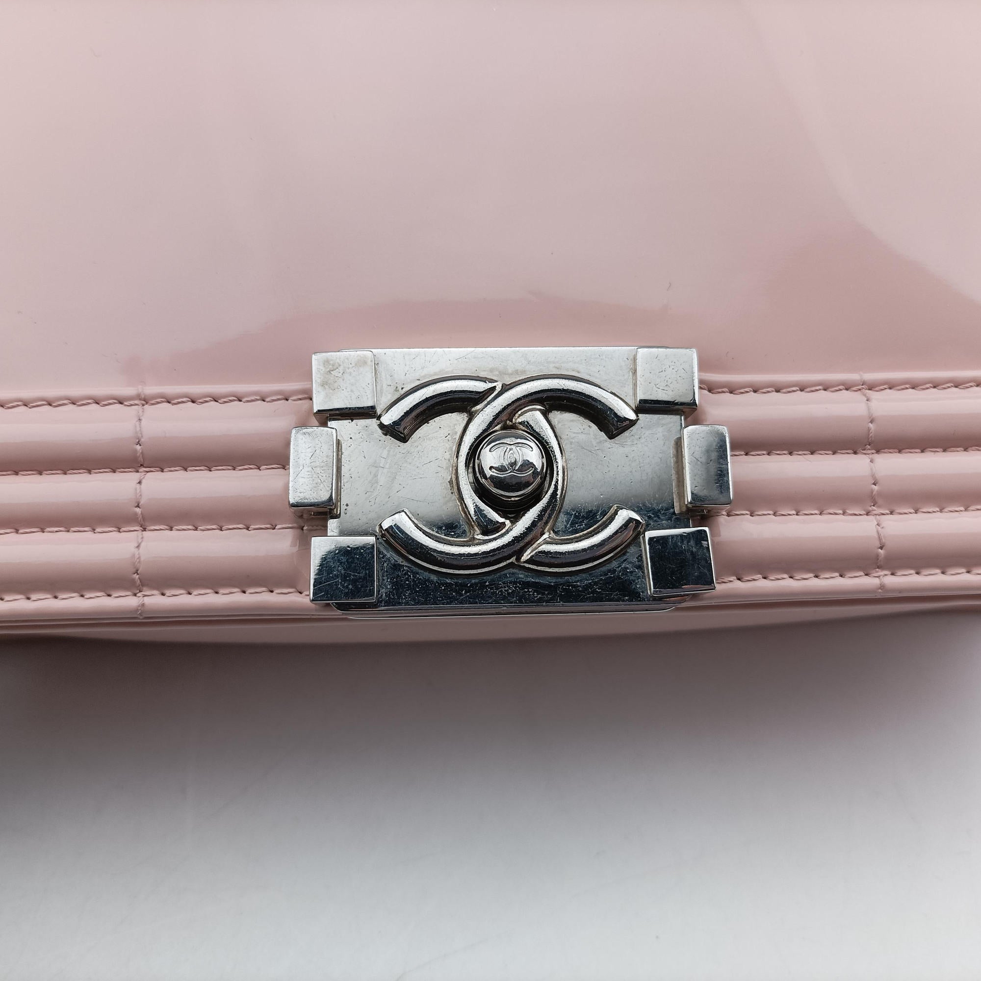 Pre-owned Chanel BOY CHANEL Pink Patent A67018 shoulderbag | stylenewstar