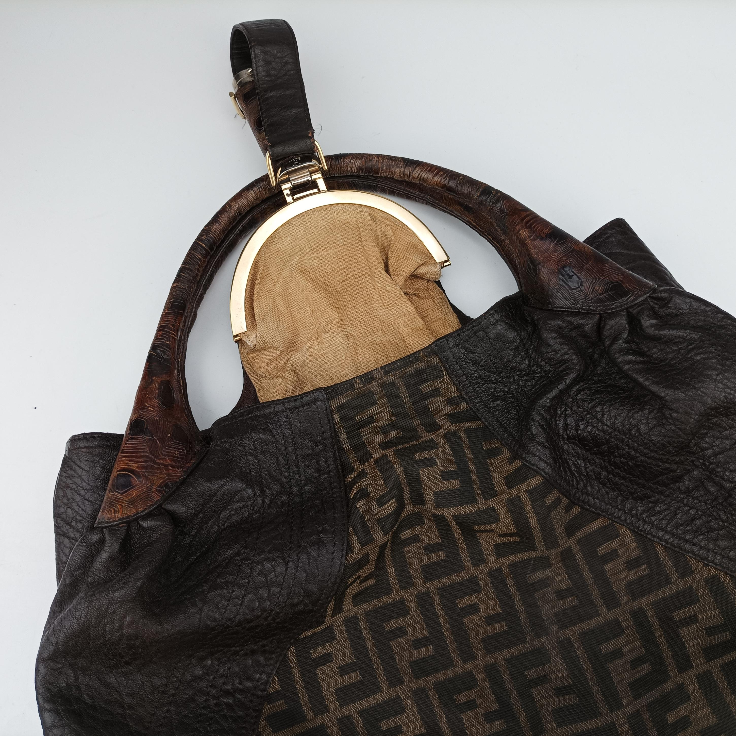 Pre-owned Fendi Spy Brown Canvas×Leather 8BR511 handbag | stylenewstar