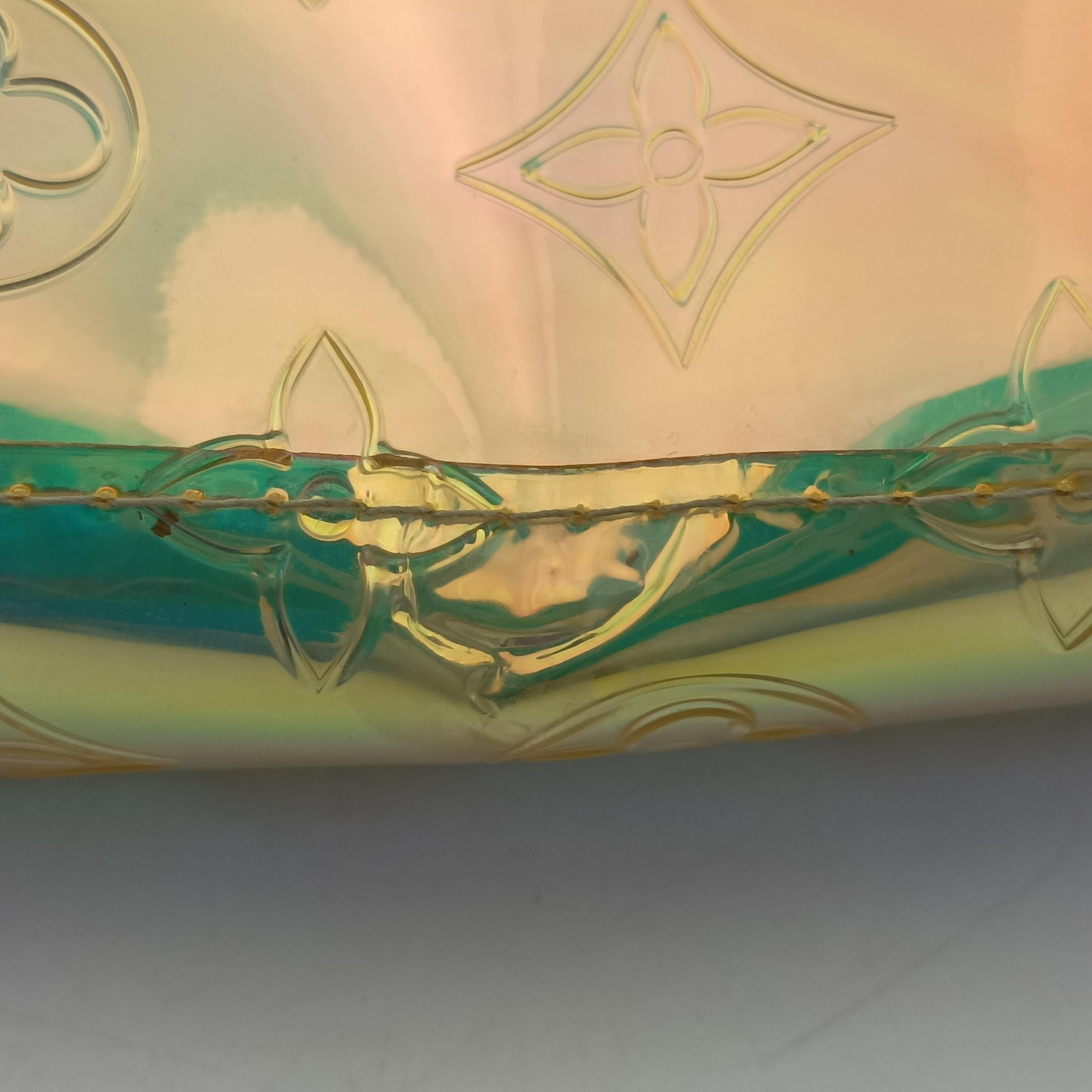 Secondhand Louis Vuitton Pochette Volga prism Monogram Prism M55261 clutchbag | stylenewstar