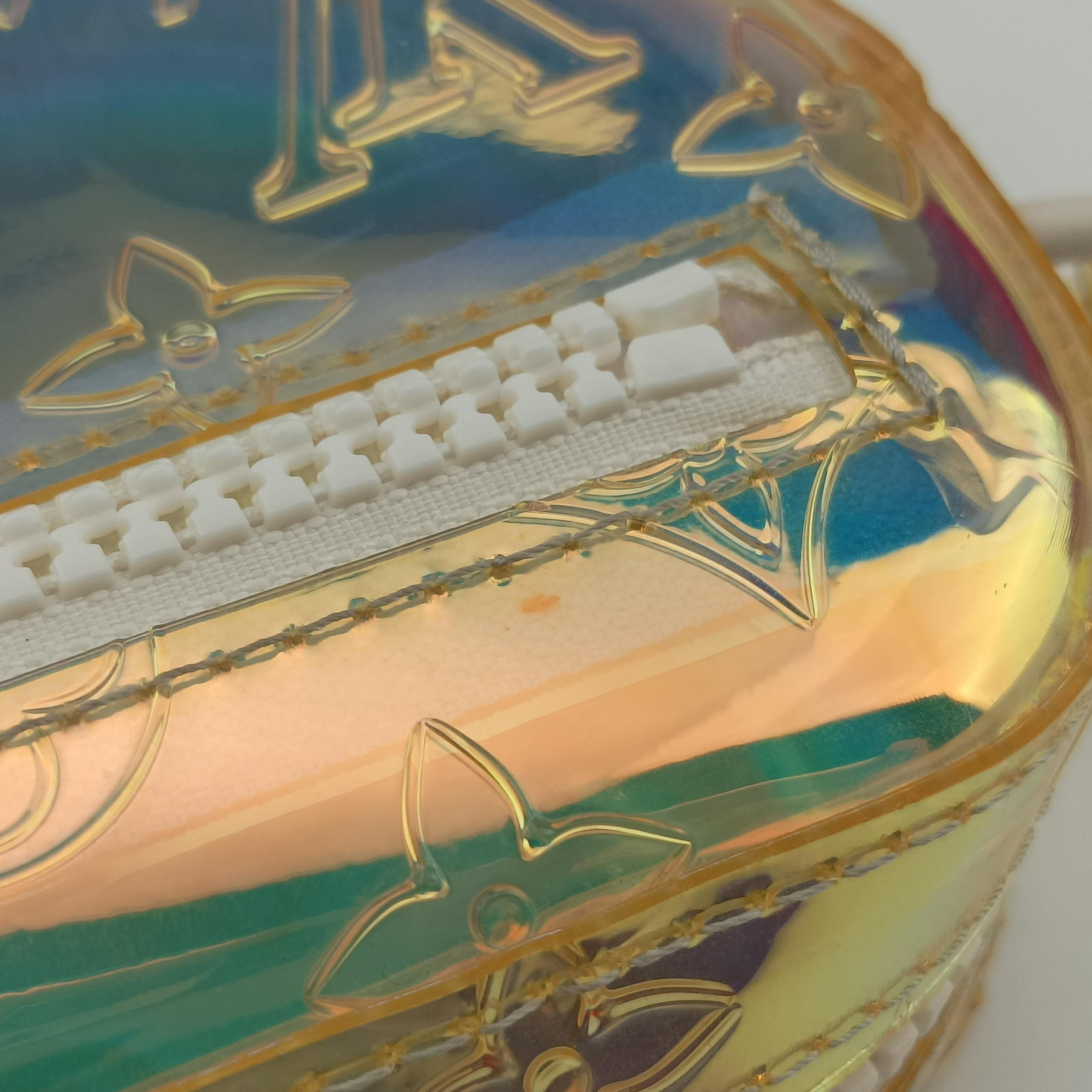 Secondhand Louis Vuitton Pochette Volga prism Monogram Prism M55261 clutchbag | stylenewstar