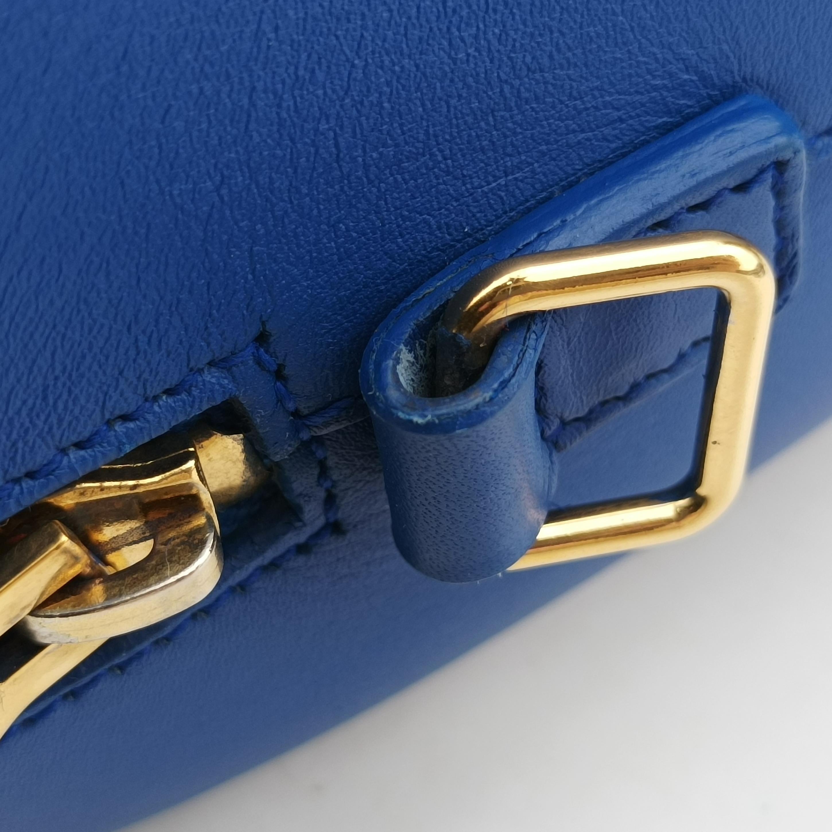 Pre-owned Yves Saint Laurent CLASSIC BABY DUFFLE Blue Leather 330958 shoulderbag | stylenewstar