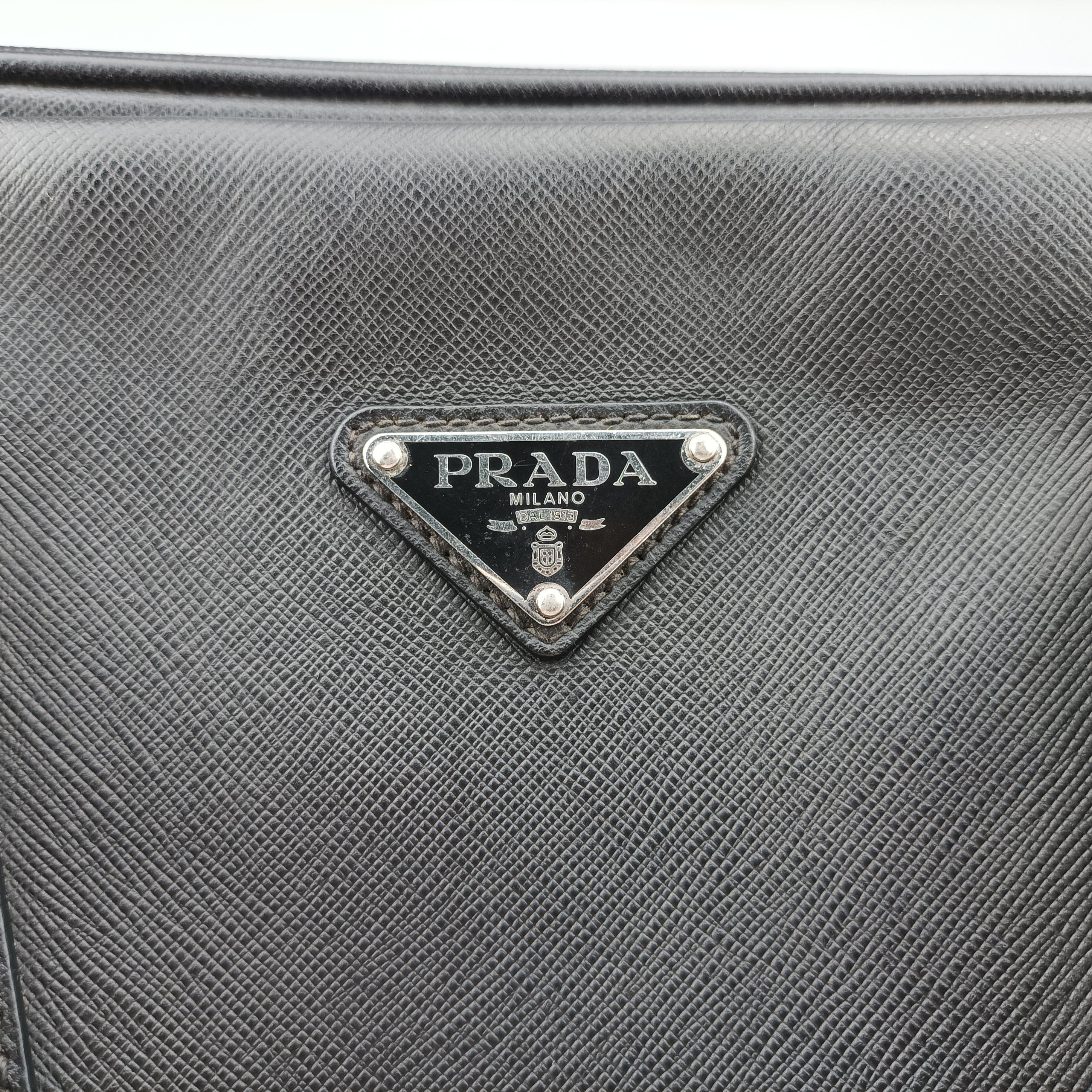 Secondhand Prada Business Briefcase Black SAFFIANO Leather 2VE011 handbag | stylenewstar