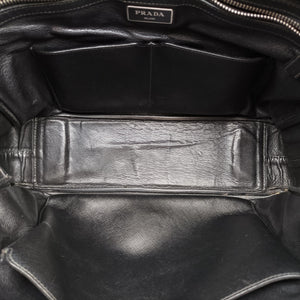 Secondhand Prada Business Briefcase Black SAFFIANO Leather 2VE011 handbag | stylenewstar