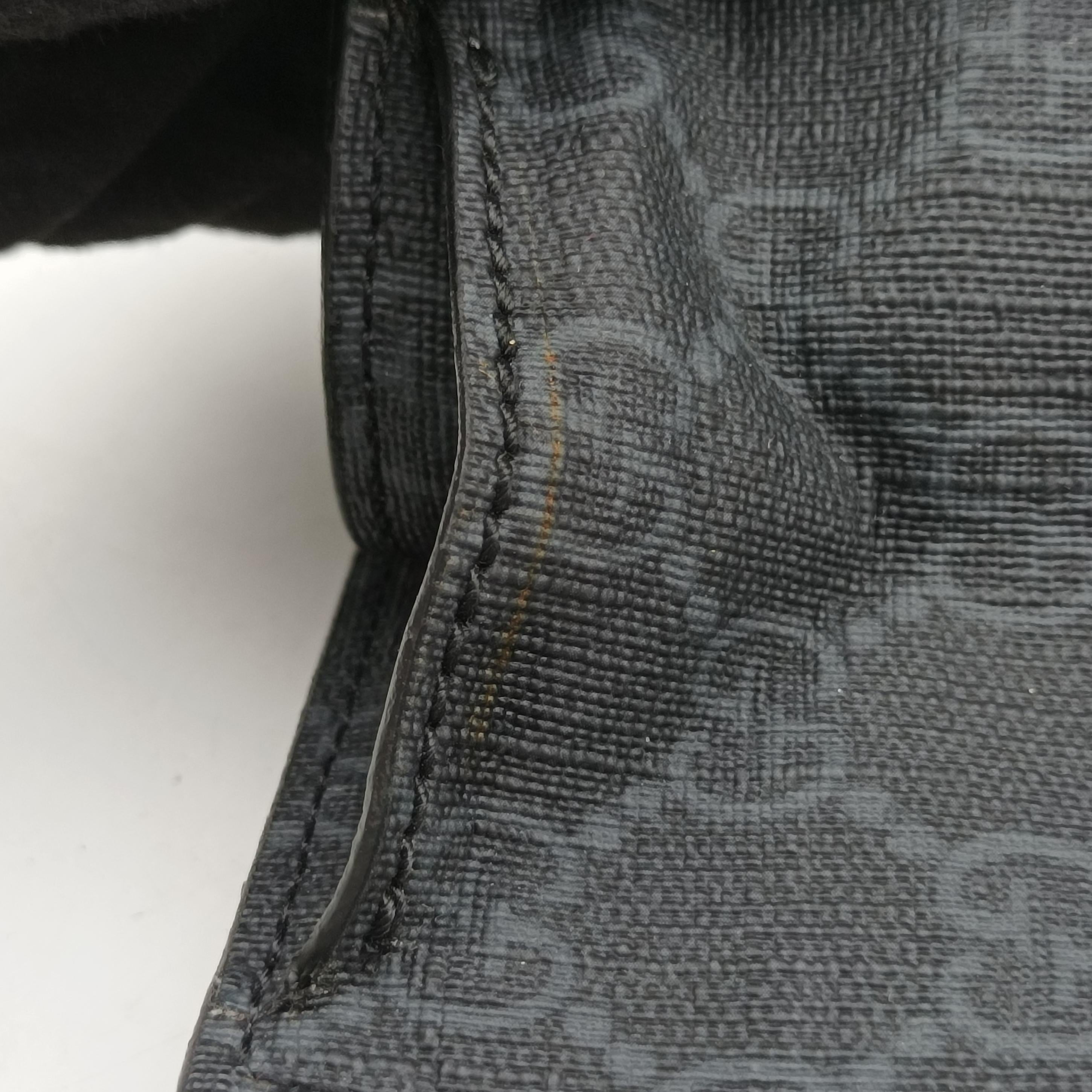 Pre-owned Gucci GG Supreme Tiger Black PVC coated canvas 495559 shoulderbag | stylenewstar