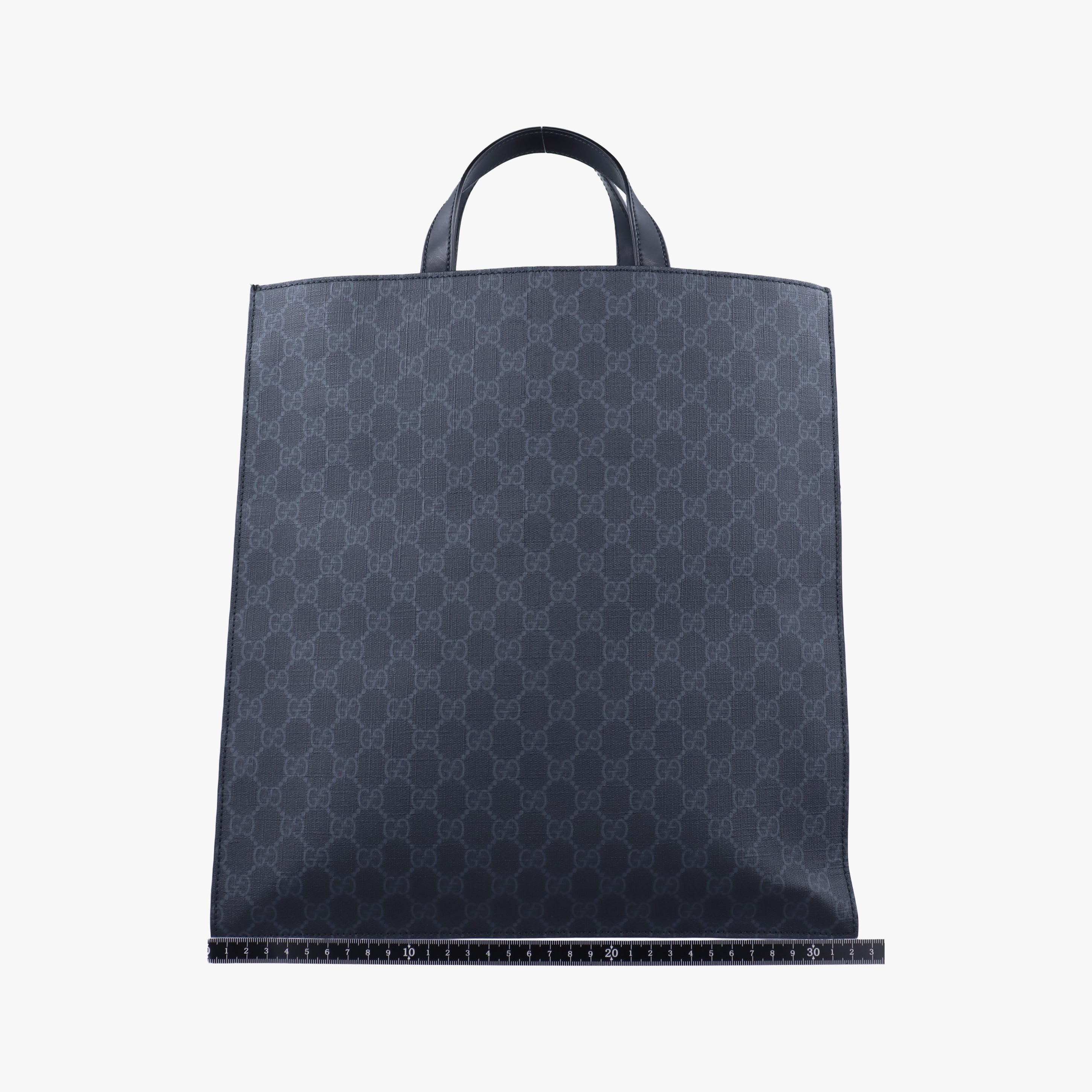 Pre-owned Gucci GG Supreme Tiger Black PVC coated canvas 495559 shoulderbag | stylenewstar