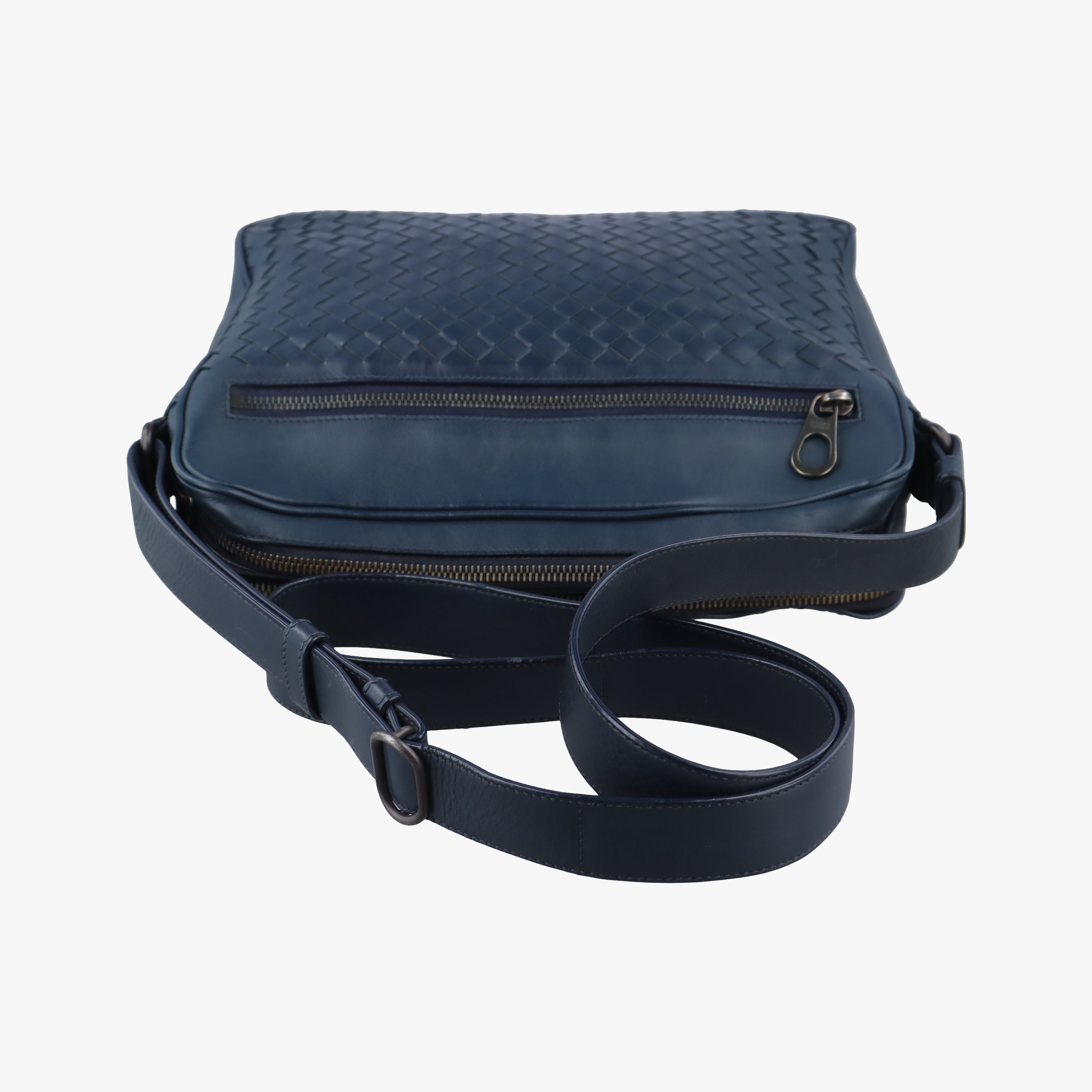 Pre-owned Bottega Veneta Intrecciato Navy lambskin  shoulderbag | stylenewstar