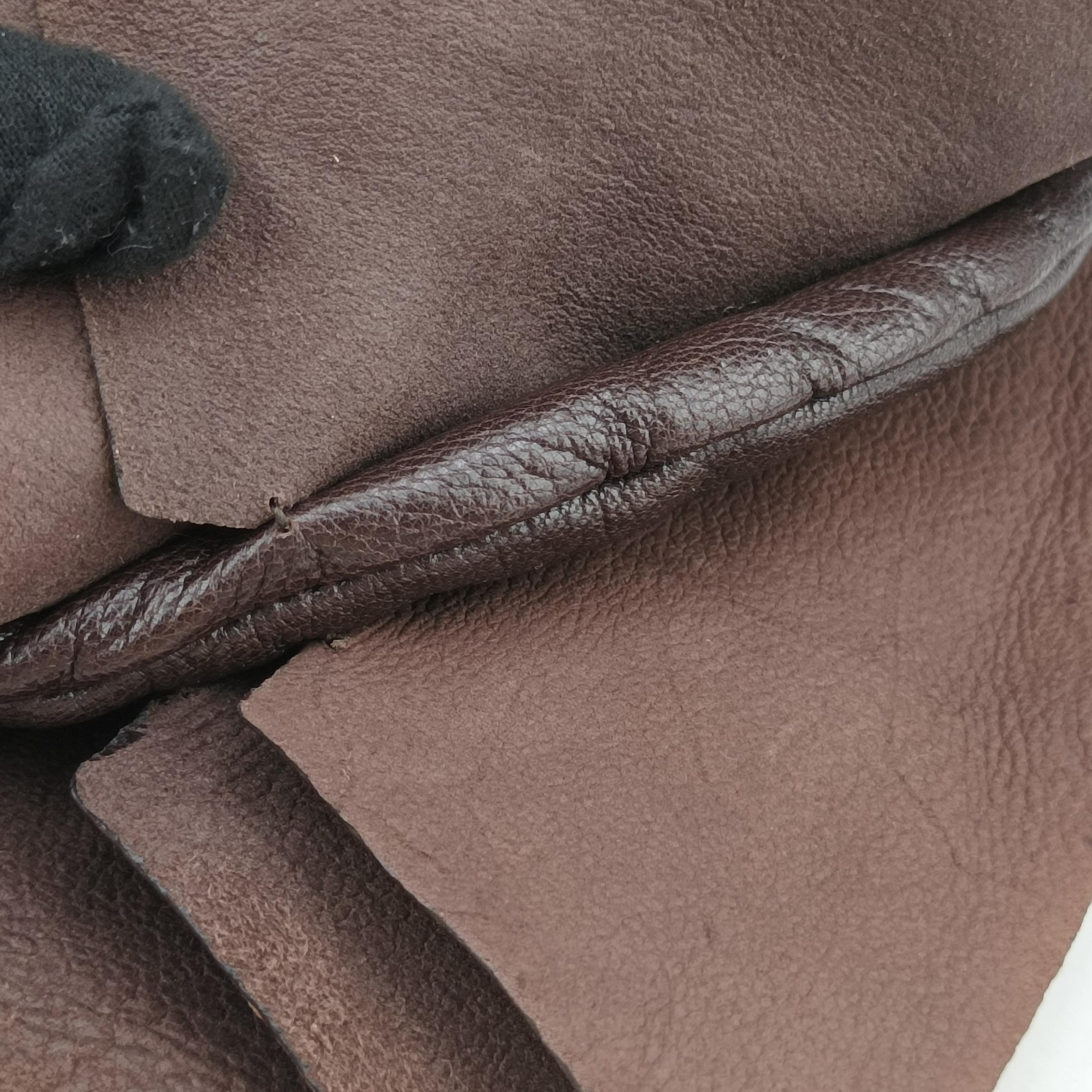 Secondhand Yves Saint Laurent Mombasa Brown Leather 122245 handbag | stylenewstar