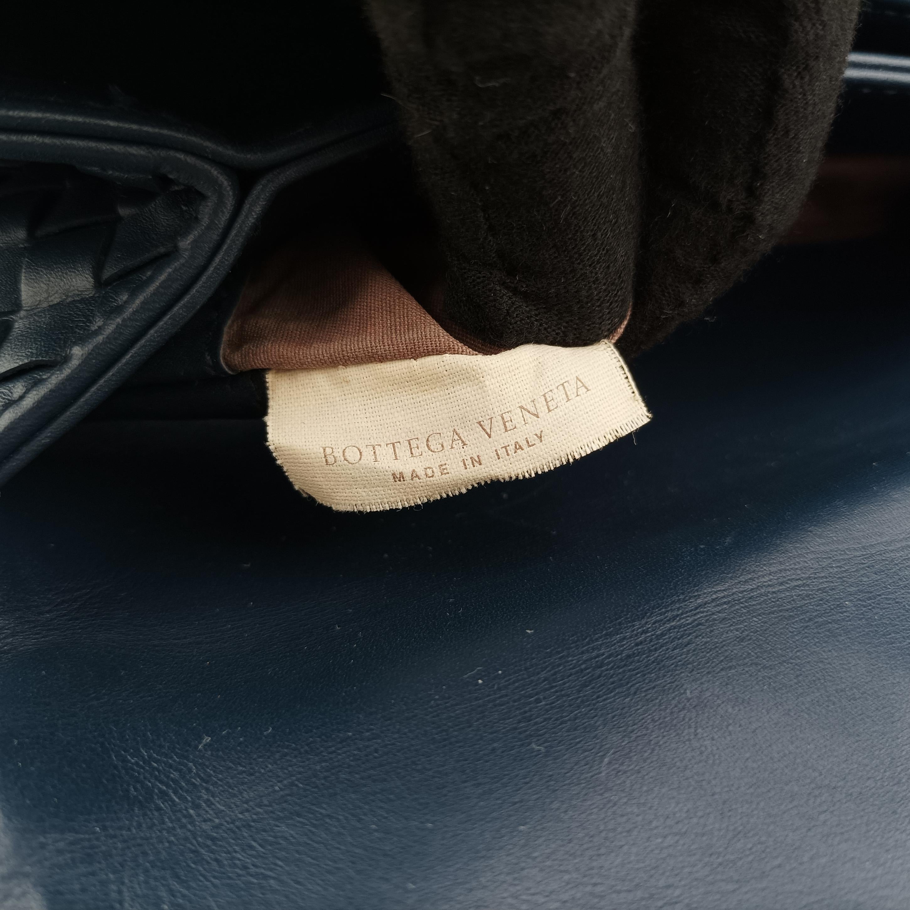 Pre-owned Bottega Veneta Intrecciato Blue lambskin  handbag | stylenewstar