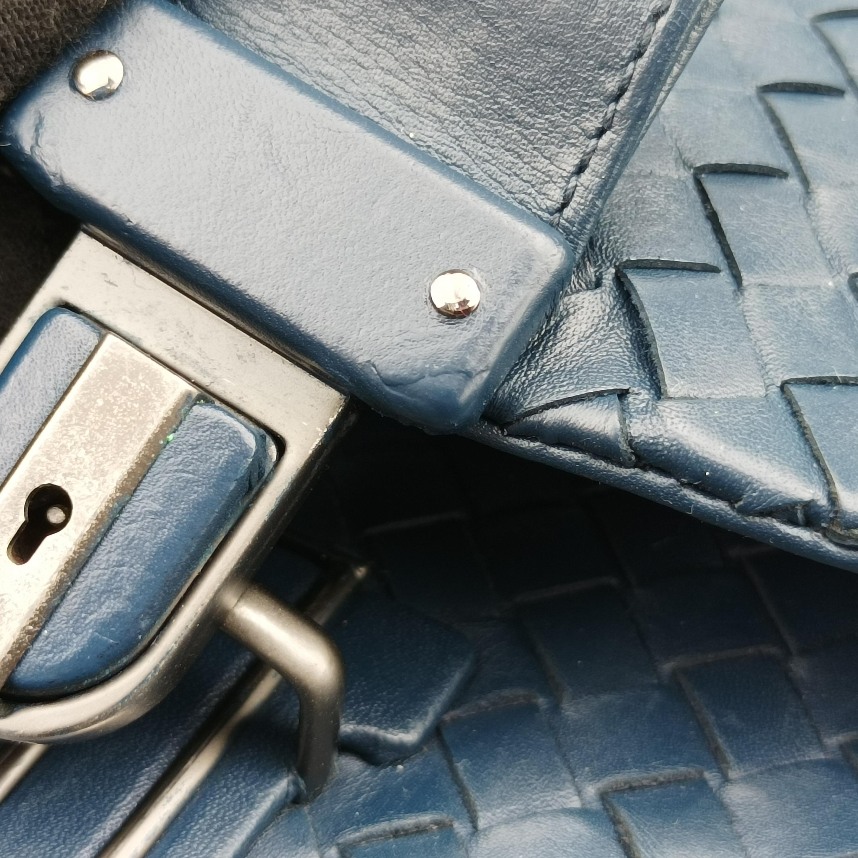 Pre-owned Bottega Veneta Intrecciato Blue lambskin  handbag | stylenewstar