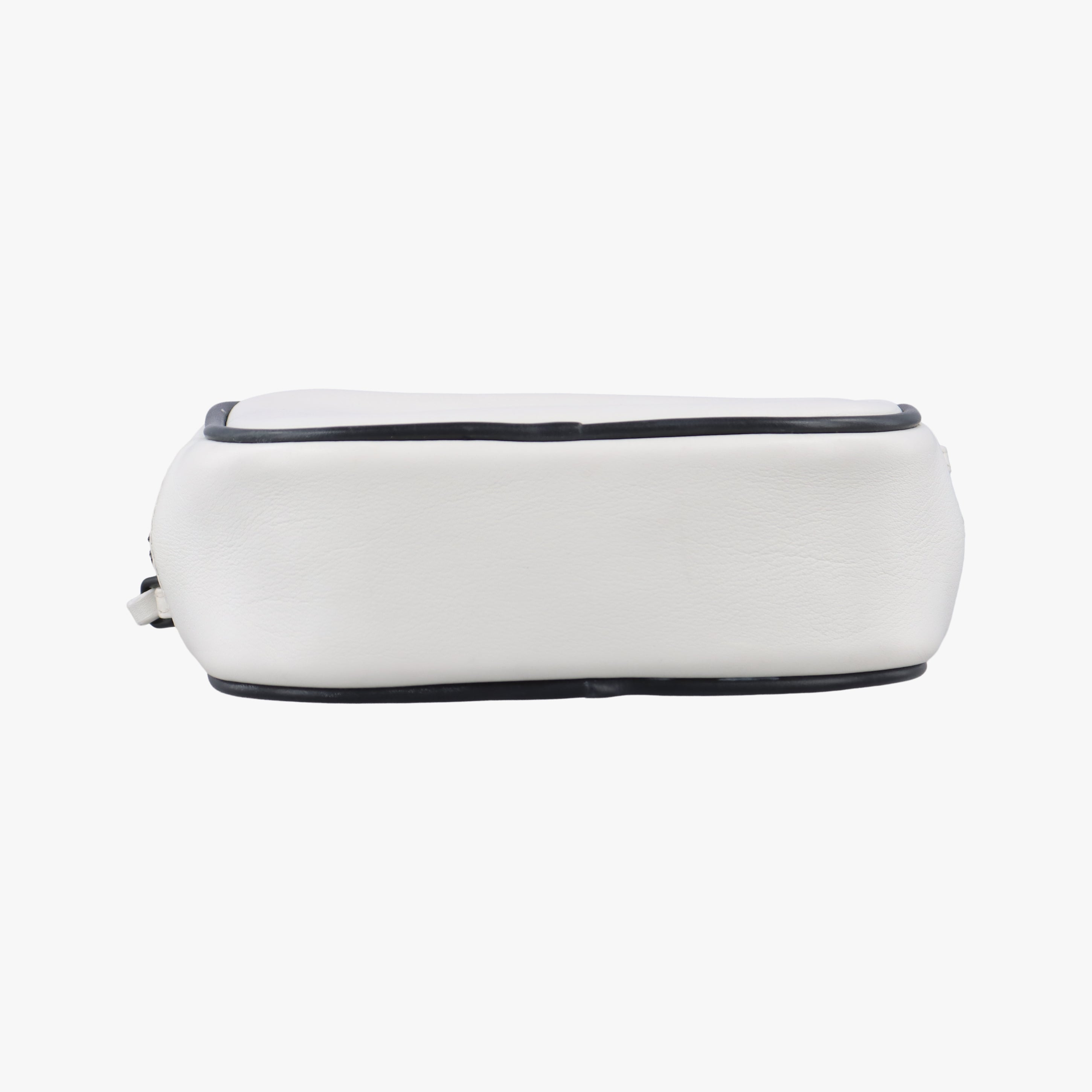 Pre-owned Yves Saint Laurent Monogram Blogger White×Black Leather 425317 shoulderbag | stylenewstar