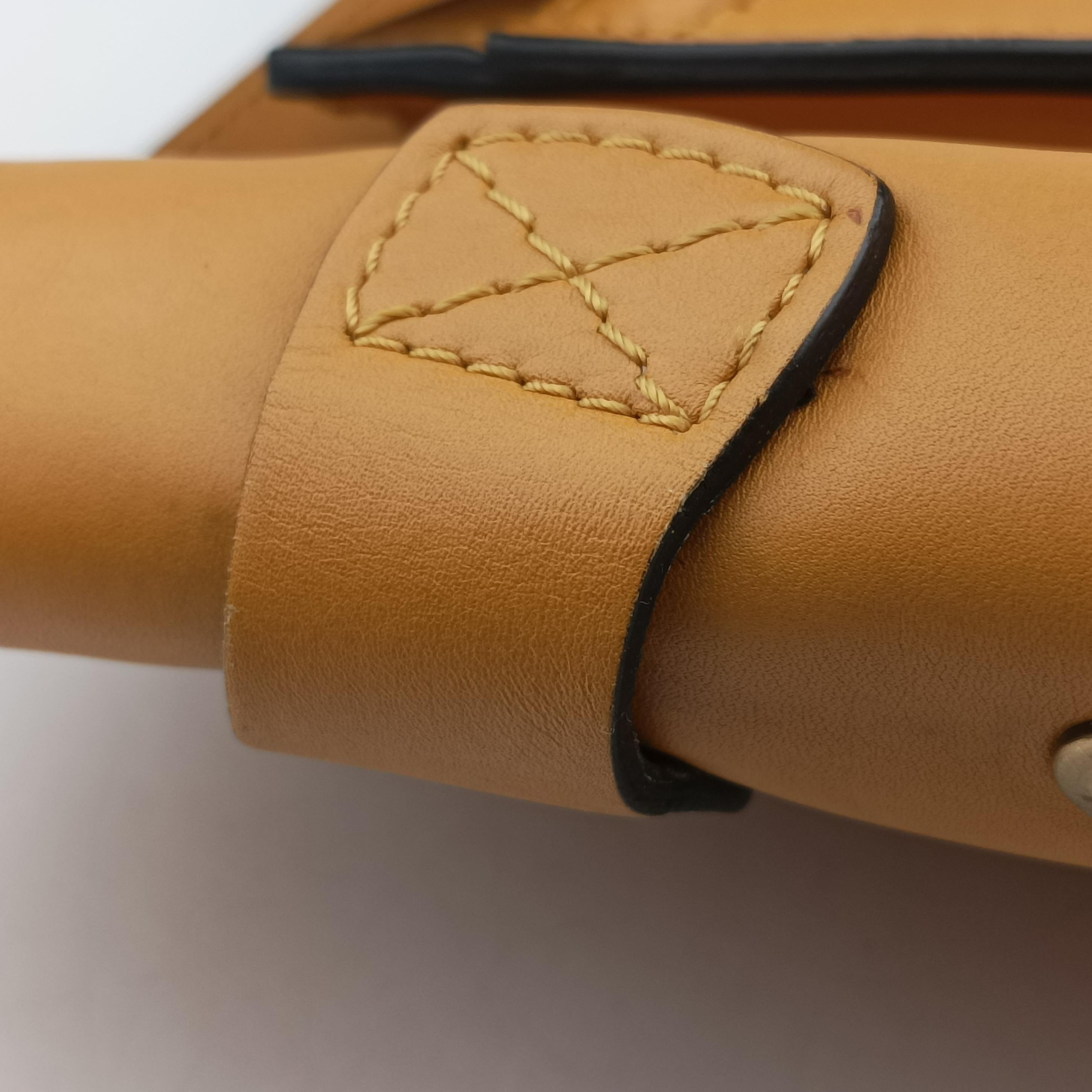 Pre-owned Celine Luggage Mini Shopper Yellow×black Leather  handbag | stylenewstar