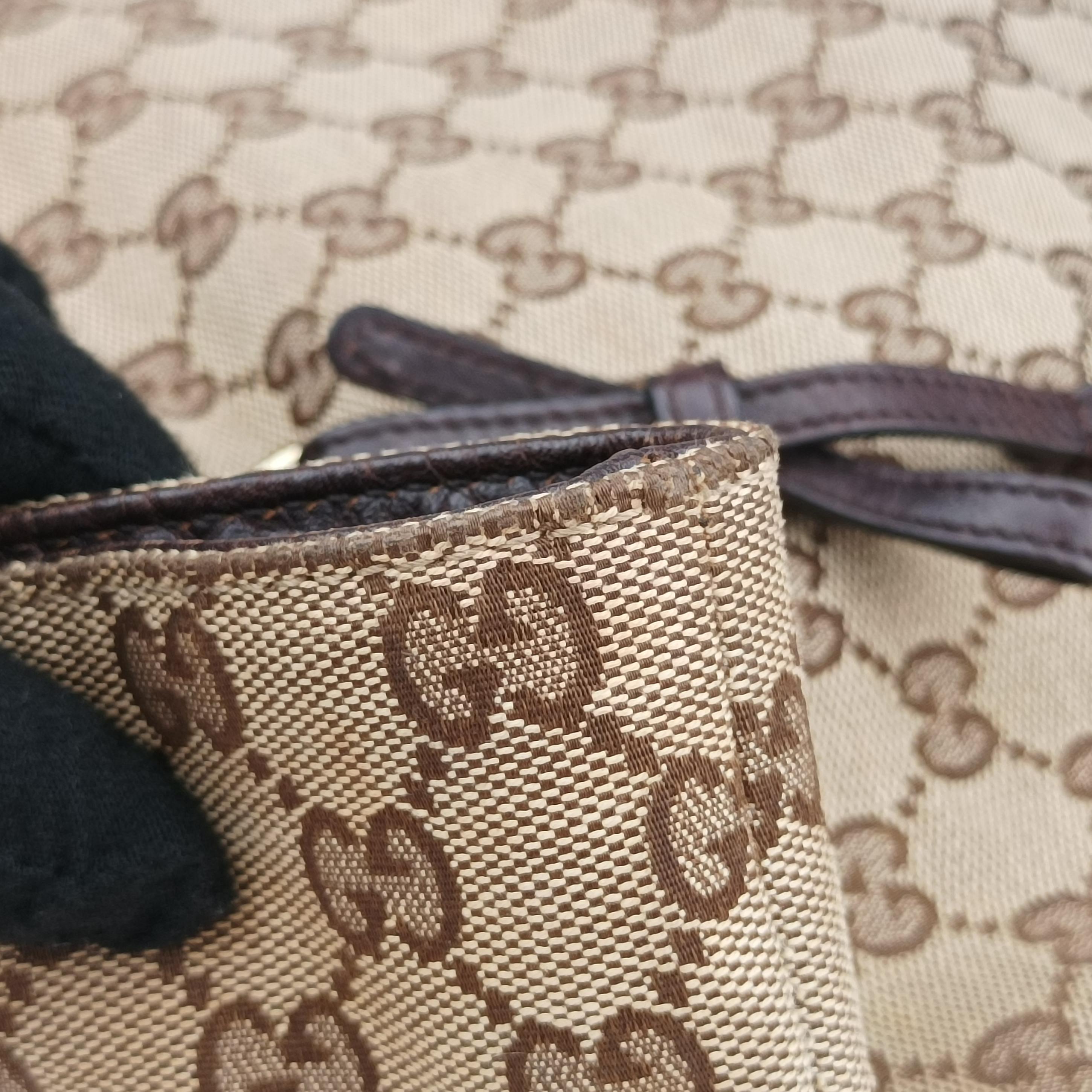 Secondhand Gucci GG Supreme Brown canvas×leather 247236 handbag | stylenewstar
