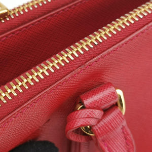 Vintage Prada Galleria Red SAFFIANO Leather BN1801 shoulderbag | stylenewstar