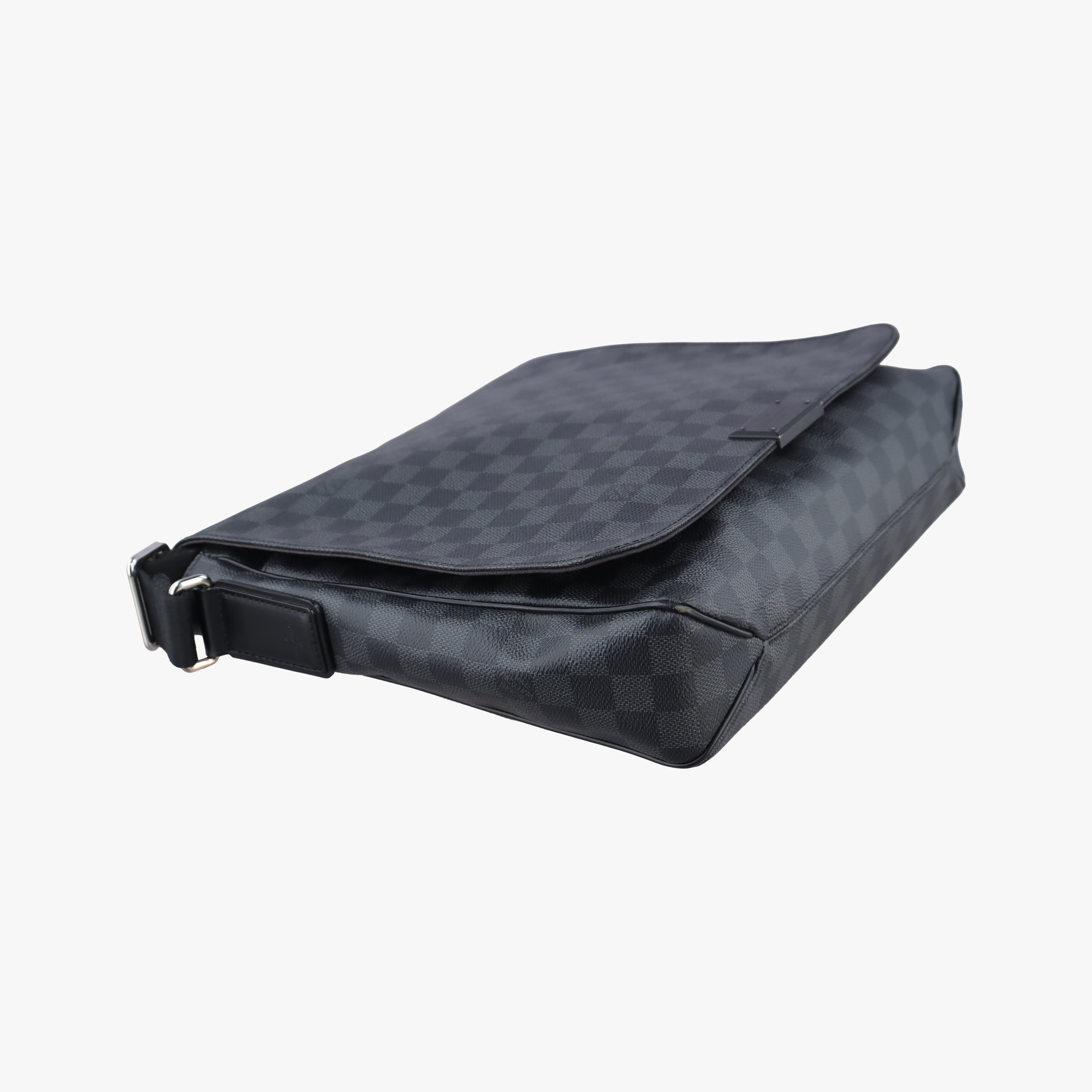 Vintage Louis Vuitton DANIEL MM Noir Damier Graphite N58029 shoulderbag | stylenewstar