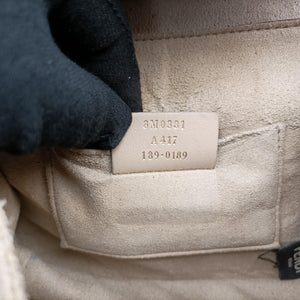 Pre-owned Fendi KAN I Black Leather 8M0381 shoulderbag | stylenewstar