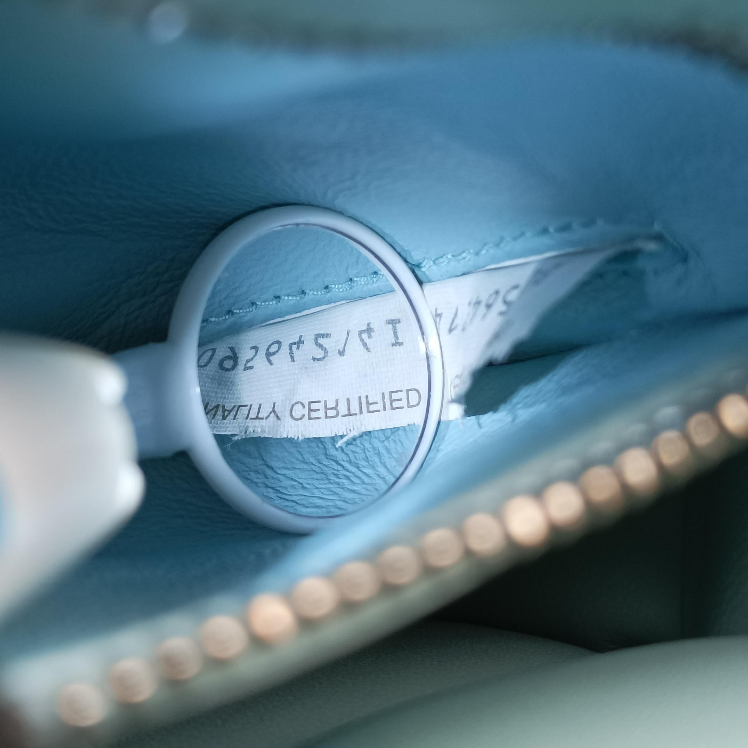 Pre-owned Bottega Veneta The Chain Cassette Blue lambskin  shoulderbag | stylenewstar