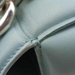 Pre-owned Bottega Veneta The Chain Cassette Blue lambskin  shoulderbag | stylenewstar