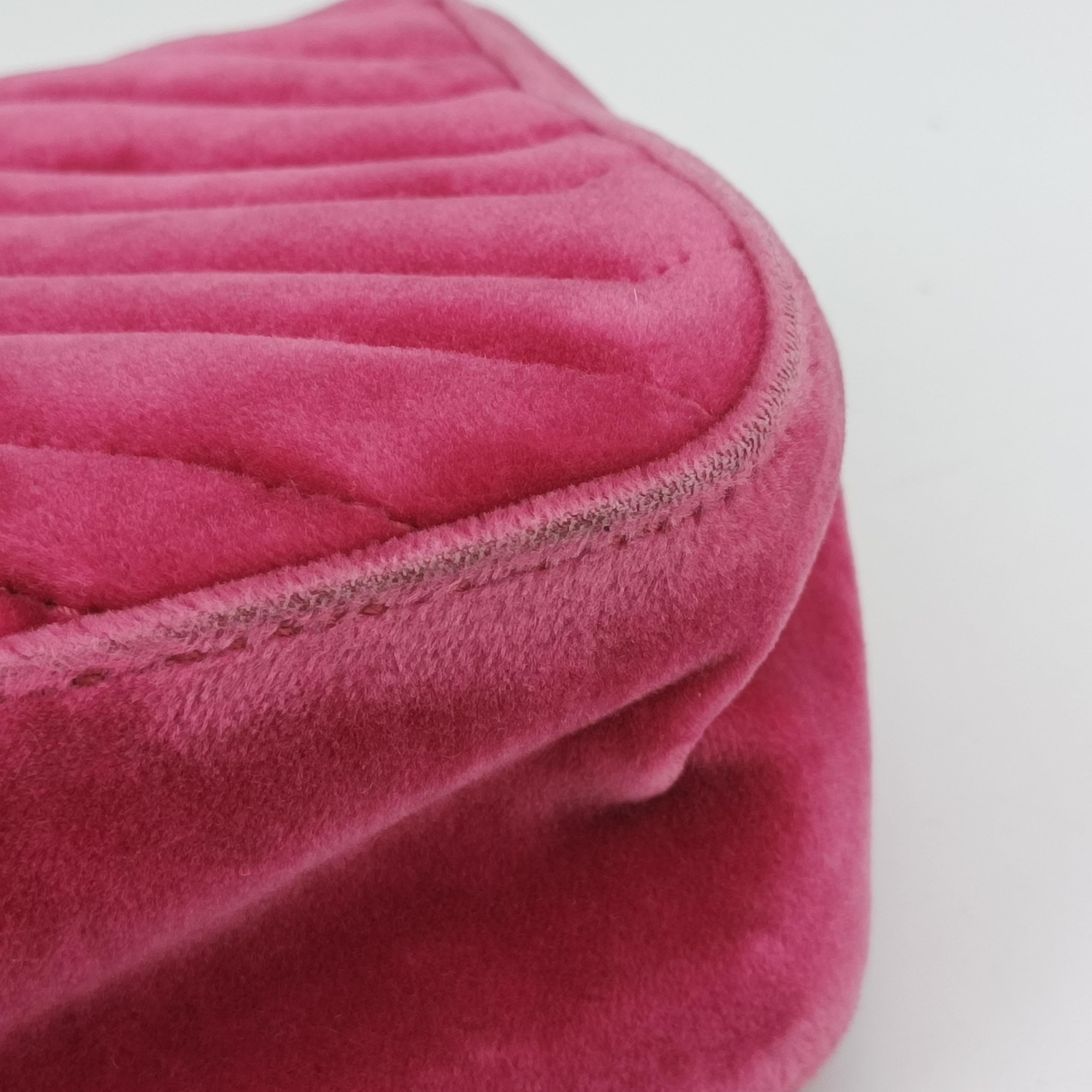 Pre-owned Gucci GG Marmont Pink velour 443497 shoulderbag | stylenewstar