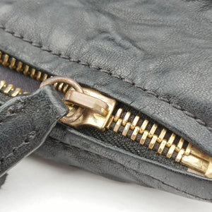 Pre-owned Givenchy Pandora Black Leather  shoulderbag | stylenewstar