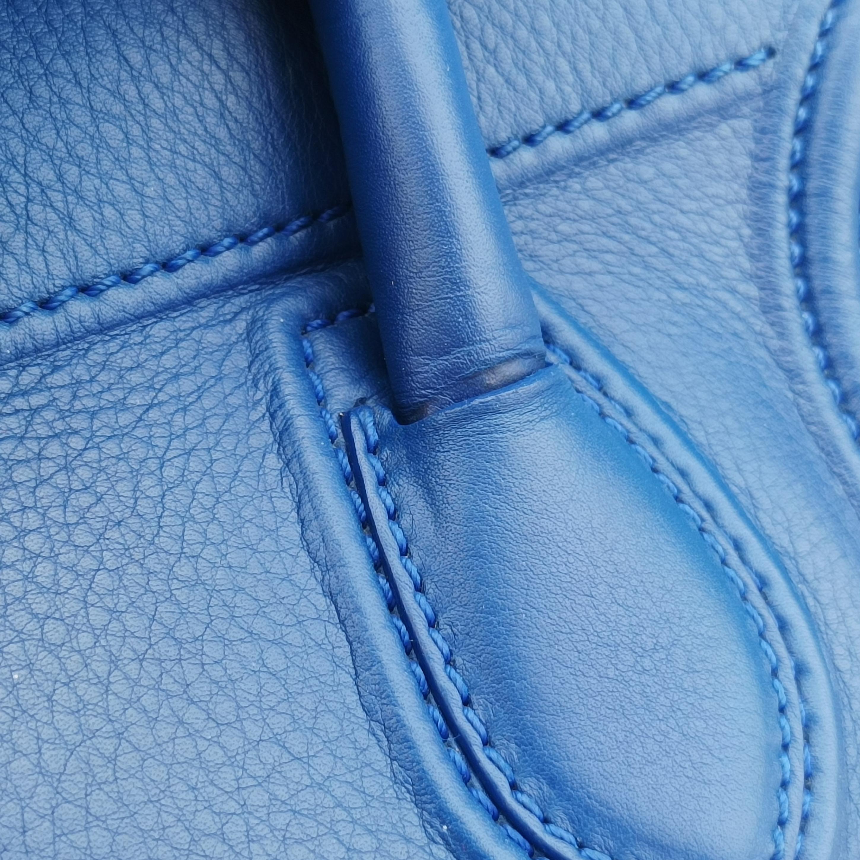 Pre-owned Celine Luggage Square Phantom Blue Leather  handbag | stylenewstar