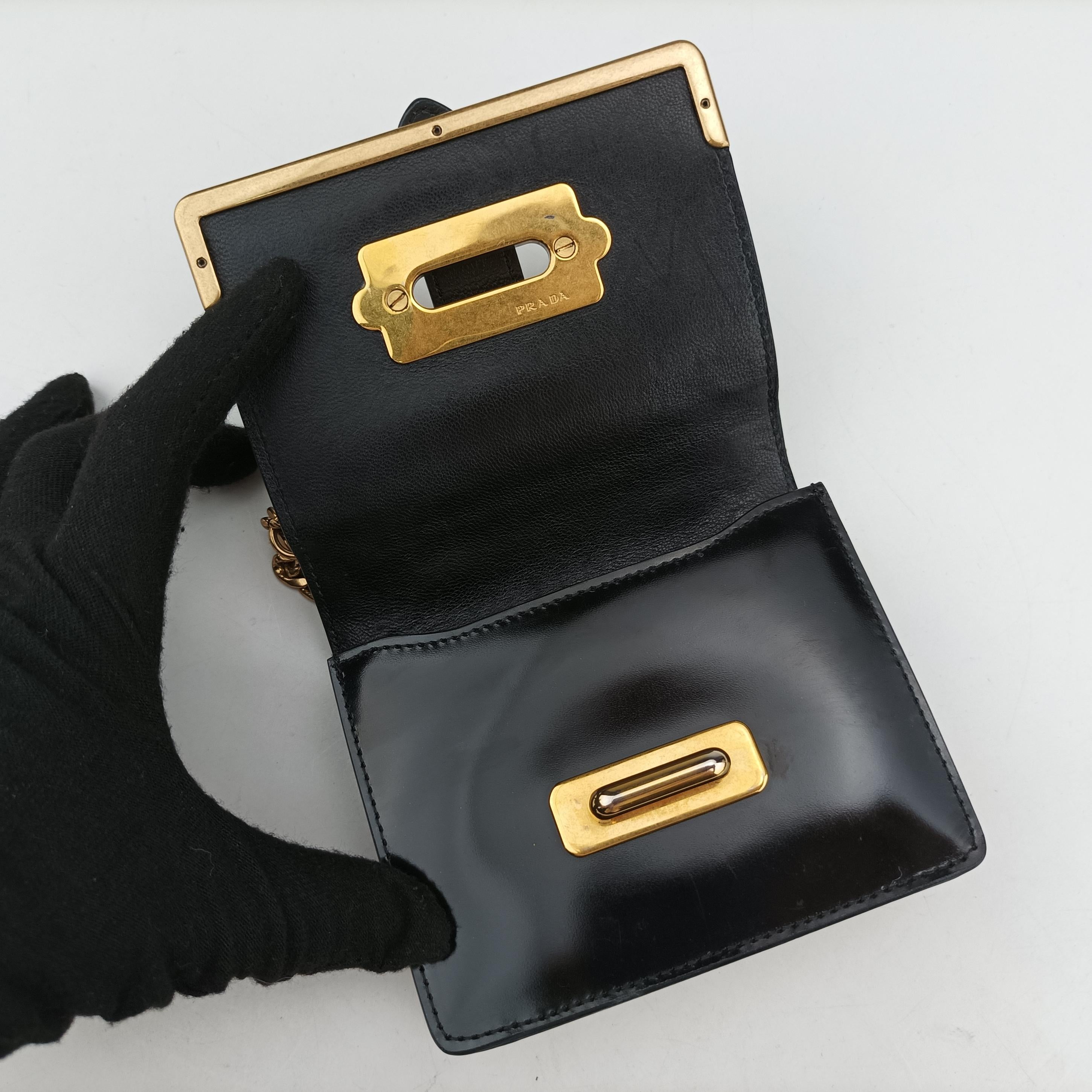 Pre-owned Prada Cahier Black Leather  shoulderbag | stylenewstar
