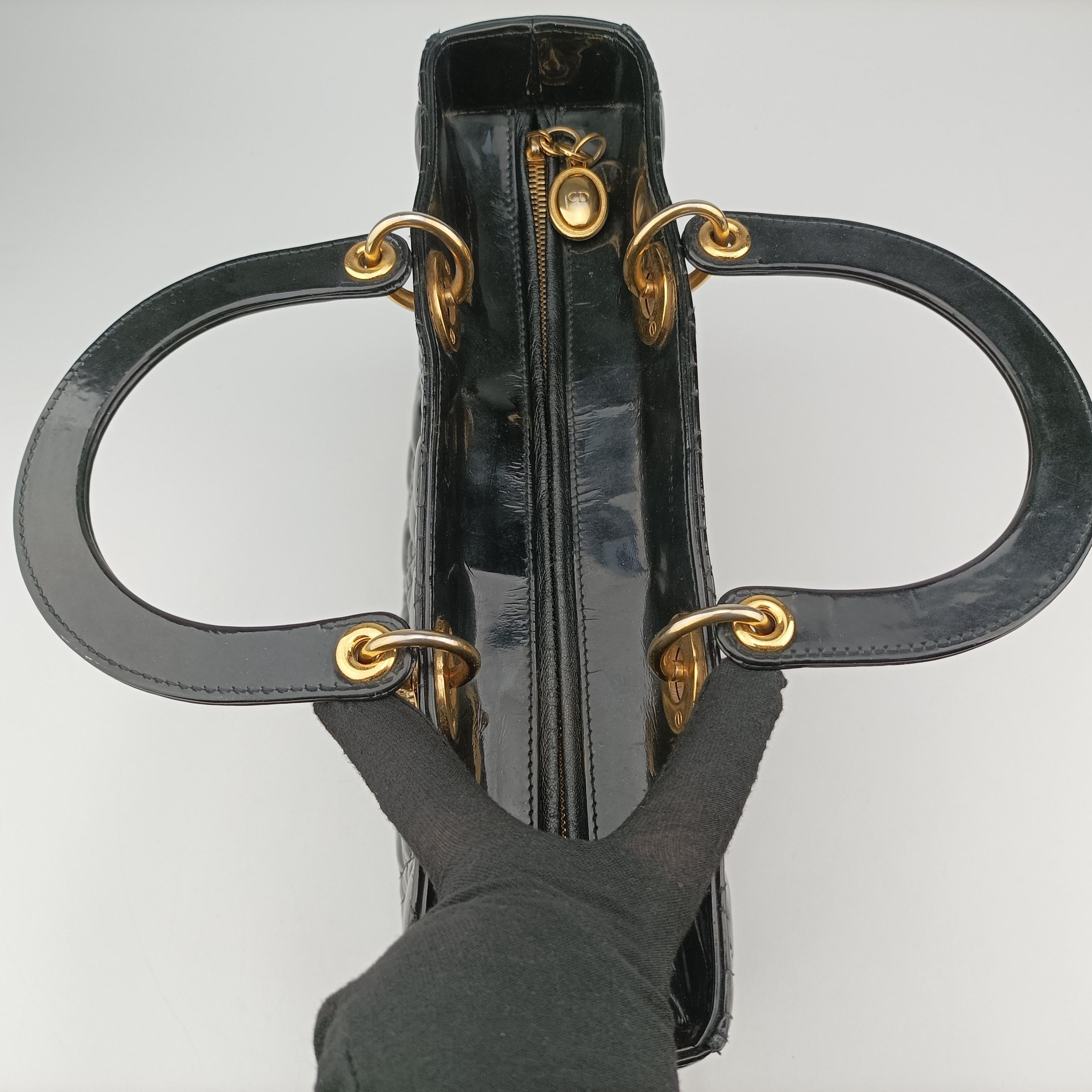 Pre-owned Christian Dior Lady Dior Black Patent  shoulderbag | stylenewstar