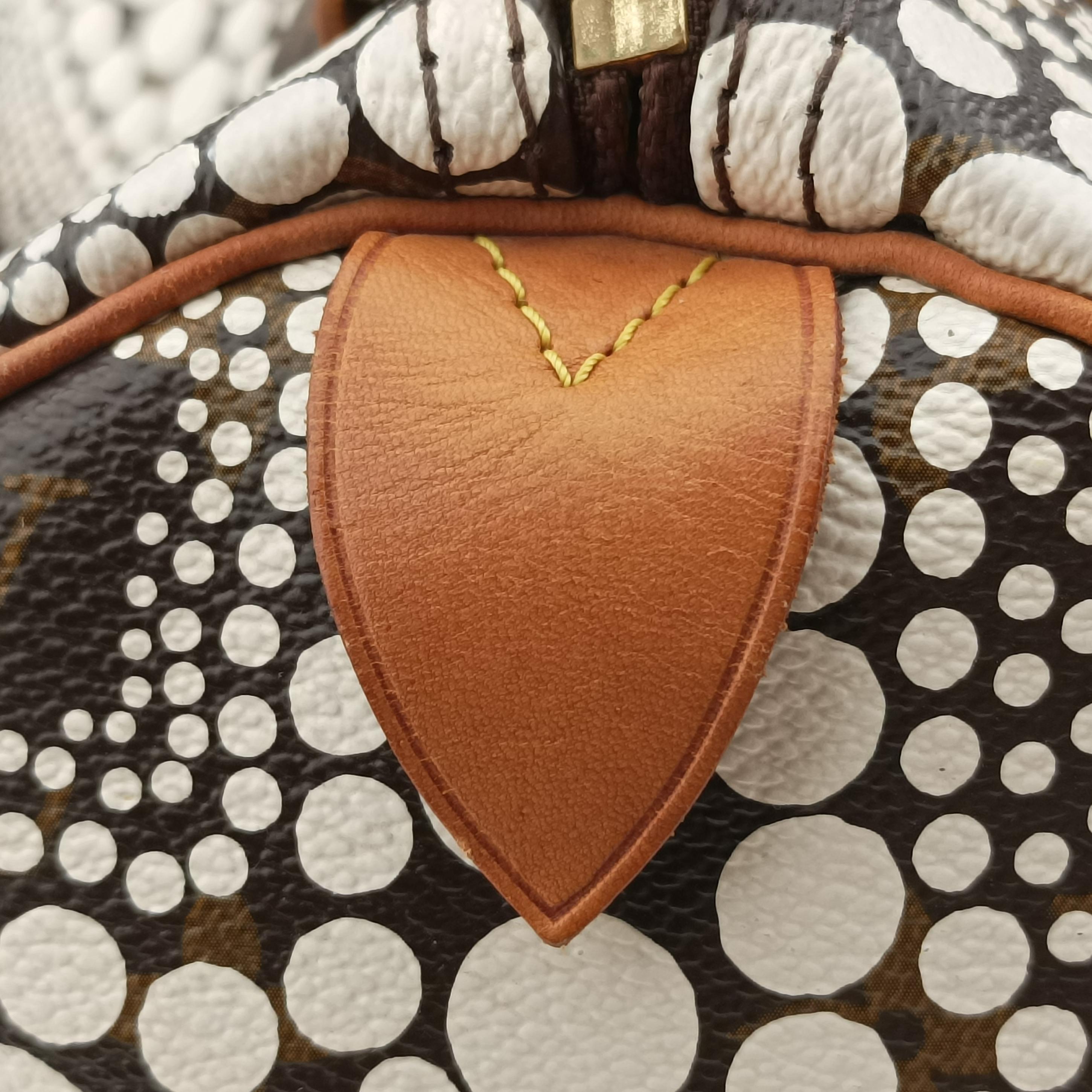 Secondhand Louis Vuitton Monogram Town Speedy 30 Brown x White Monogram canvas　　　　　　　　　 M40690 handbag | stylenewstar
