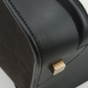 Pre-owned Celine Luggage Mini Shopper Black×white Leather  handbag | stylenewstar