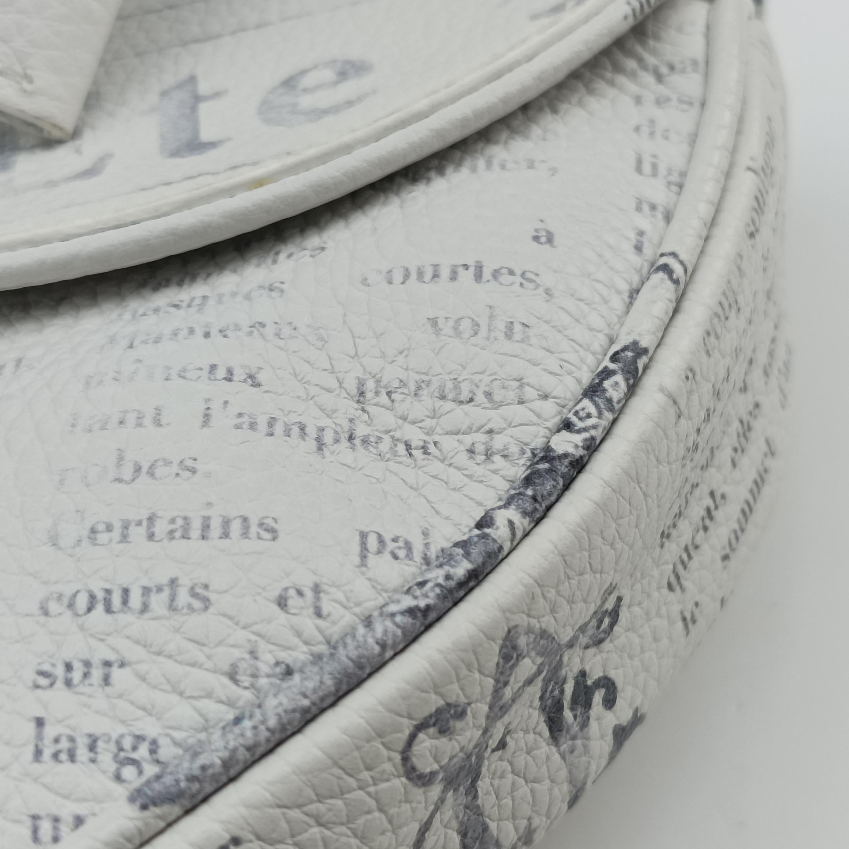 Secondhand Christian Dior Saddle White Leather  shoulderbag | stylenewstar