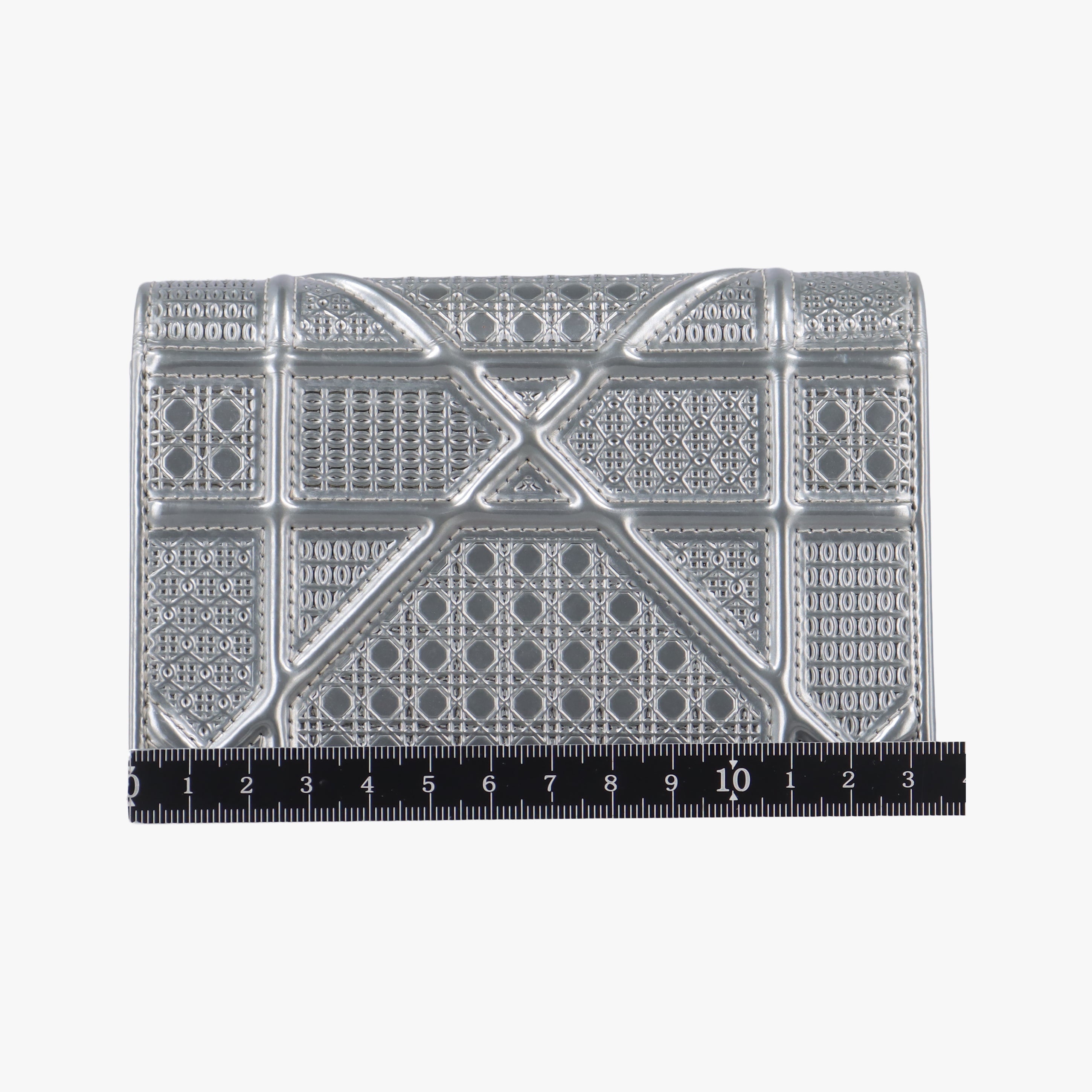 Secondhand Christian Dior Diorama Silver leather  shoulderbag | stylenewstar