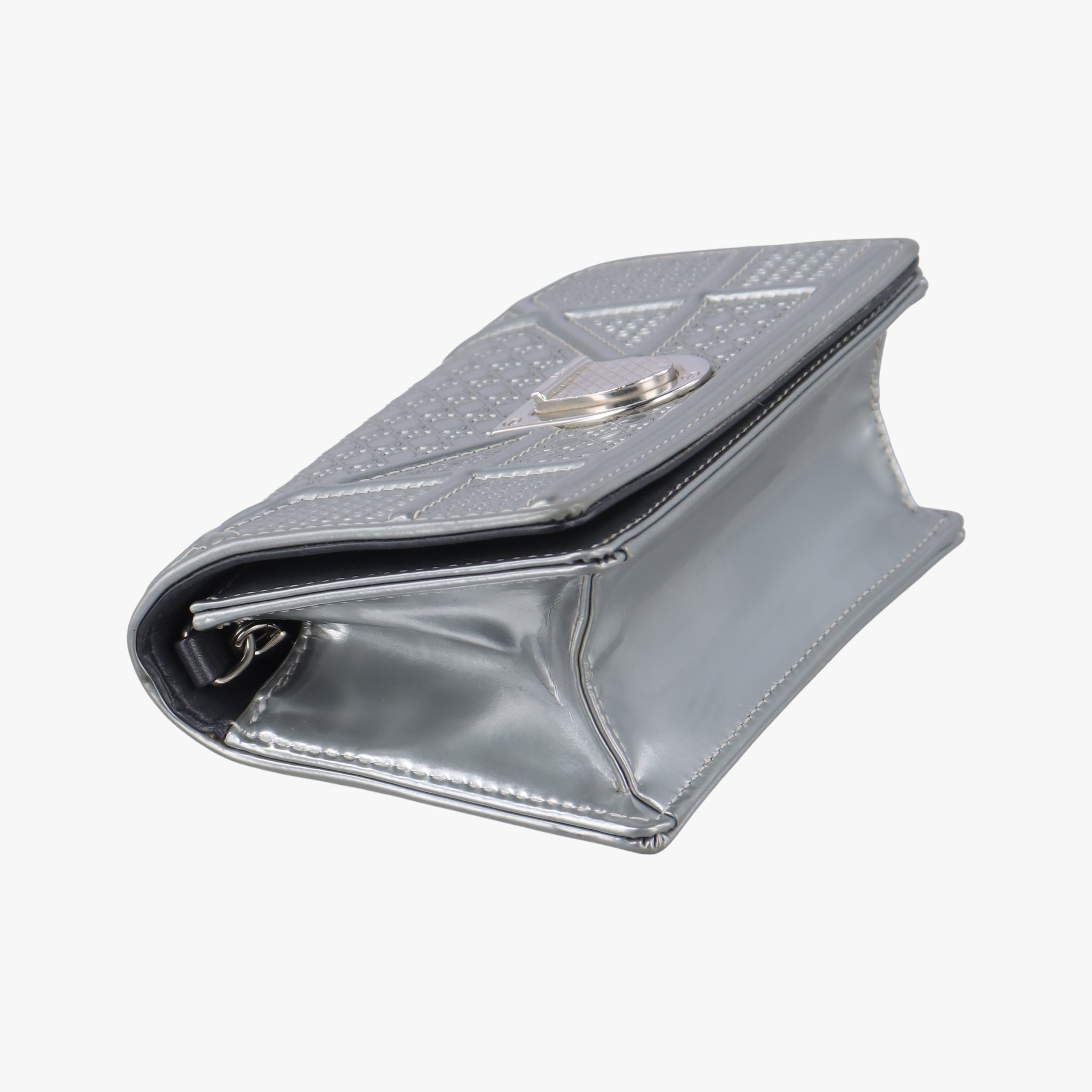 Secondhand Christian Dior Diorama Silver leather  shoulderbag | stylenewstar