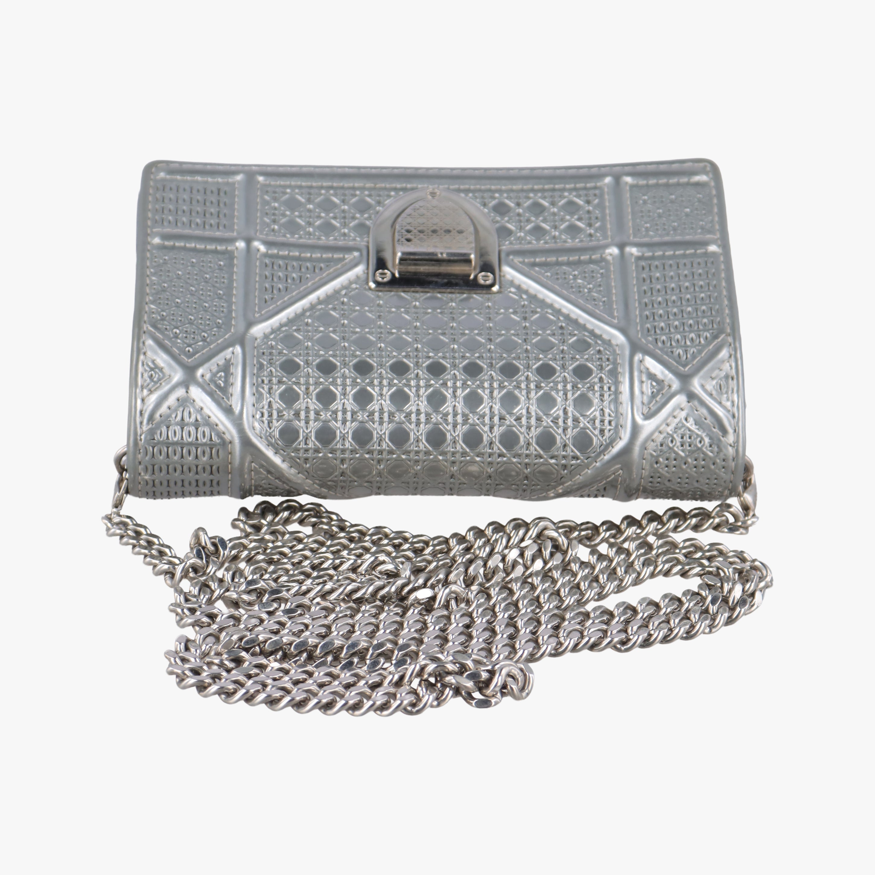 Secondhand Christian Dior Diorama Silver leather  shoulderbag | stylenewstar
