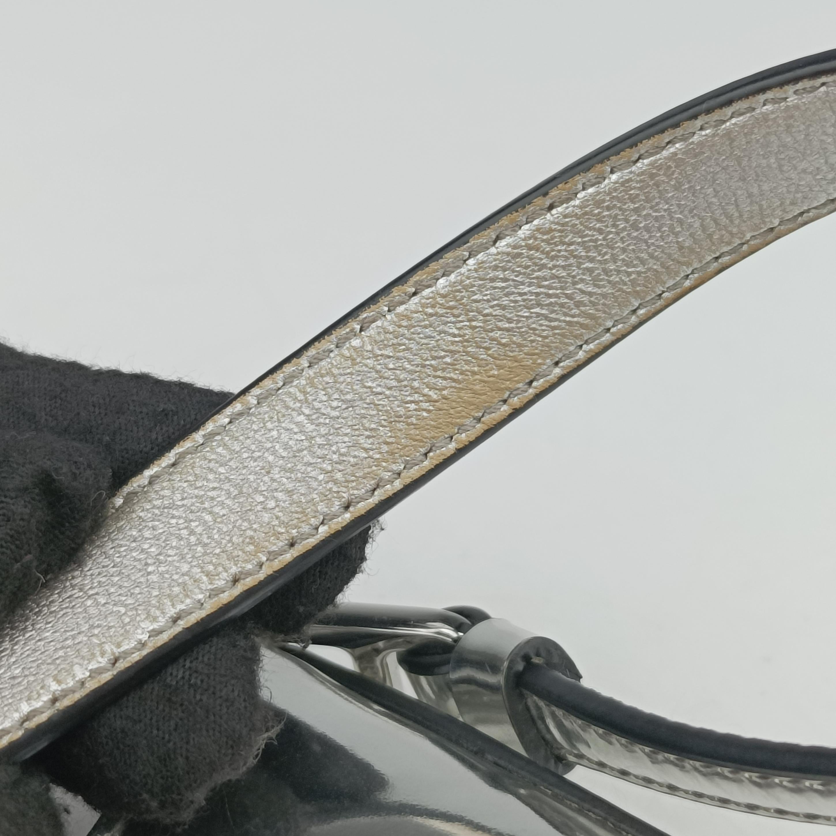 Pre-owned Prada Cleo Silver Enamel 1BC499 shoulderbag | stylenewstar