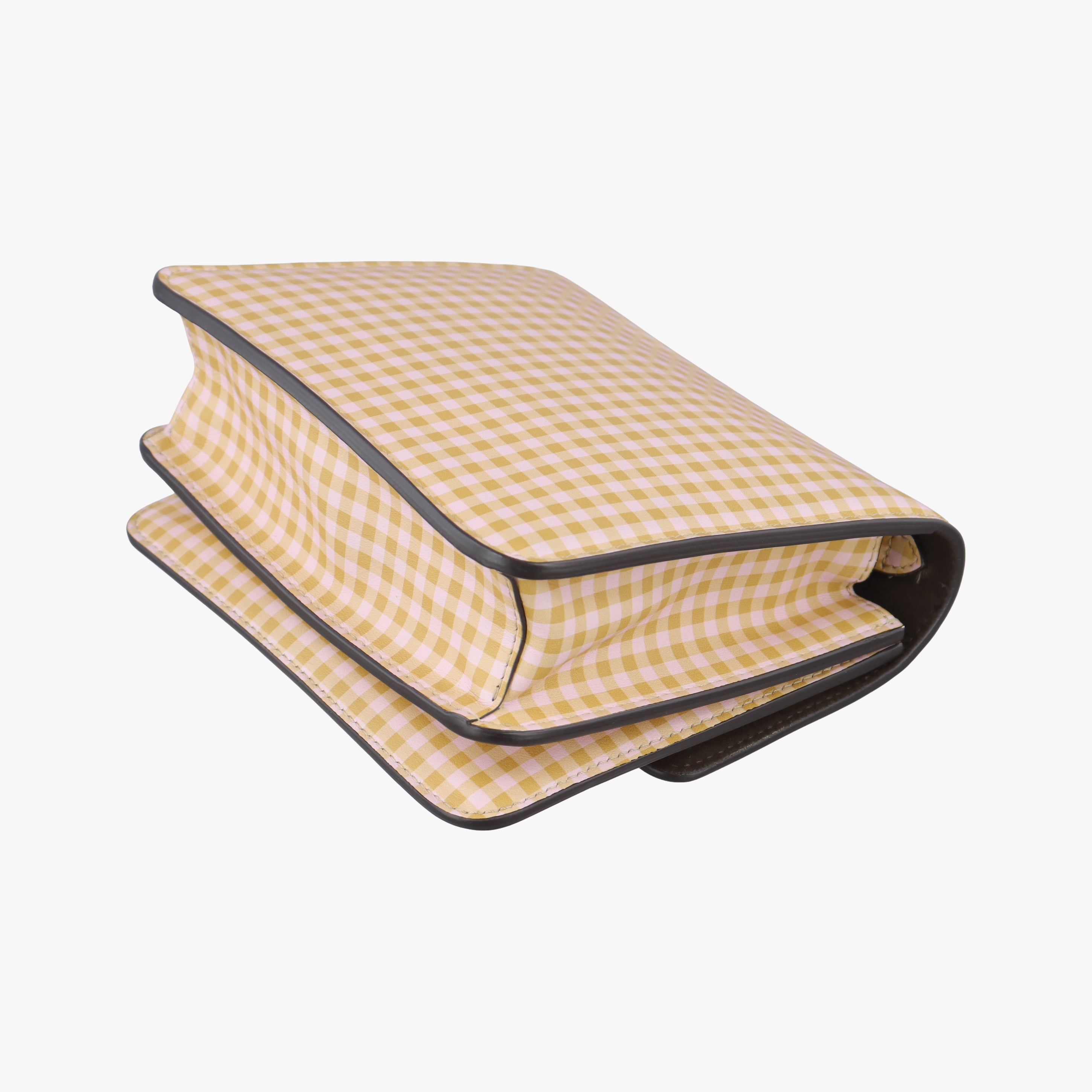 Vintage Fendi Fab yellow×White Leather 8BT325 shoulderbag | stylenewstar